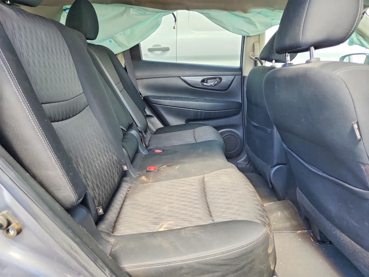 2017 Nissan Rogue Sv Gray vin: KNMAT2MV8HP542253