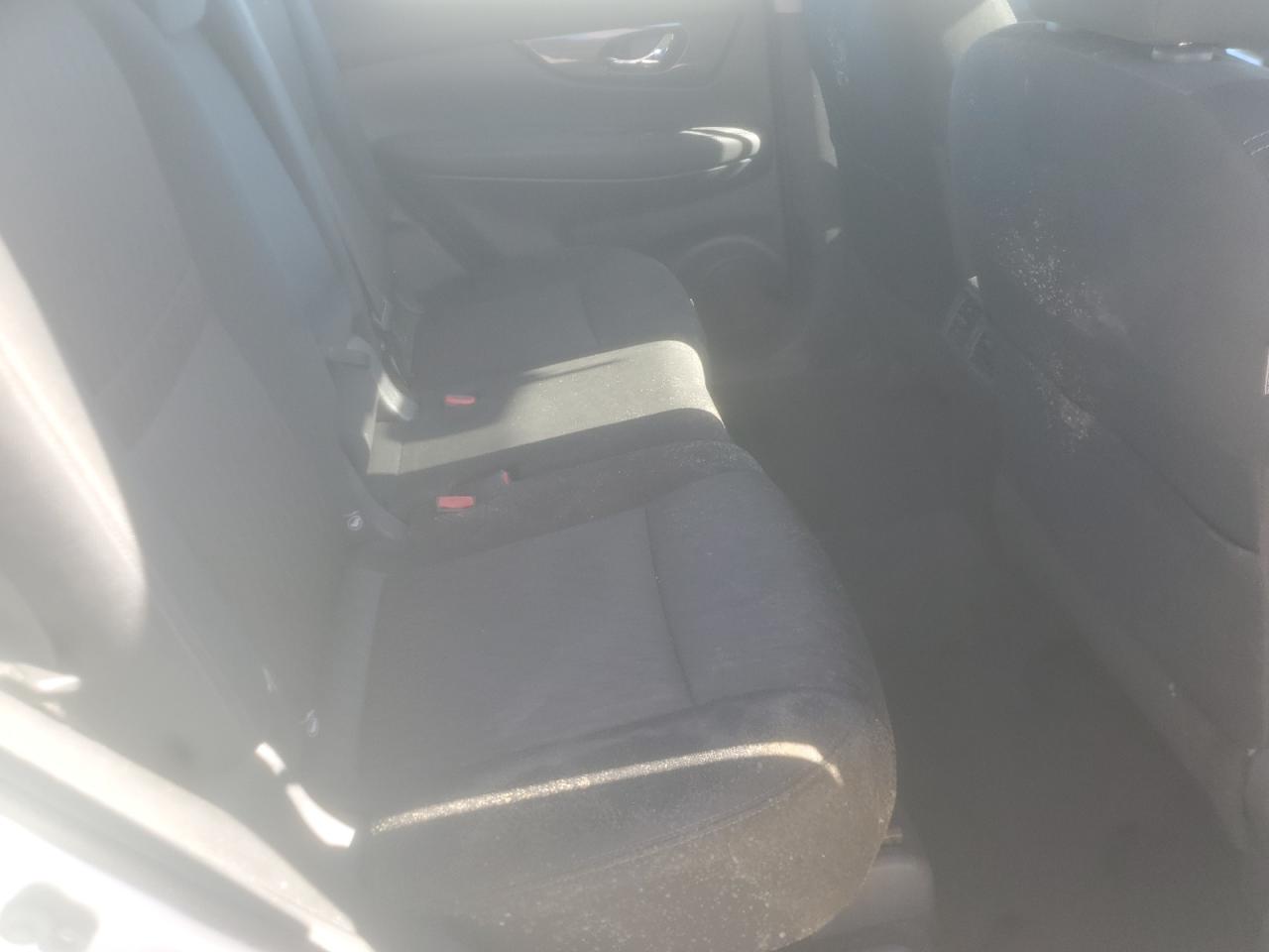 2018 Nissan Rogue S Gray vin: KNMAT2MV8JP576683
