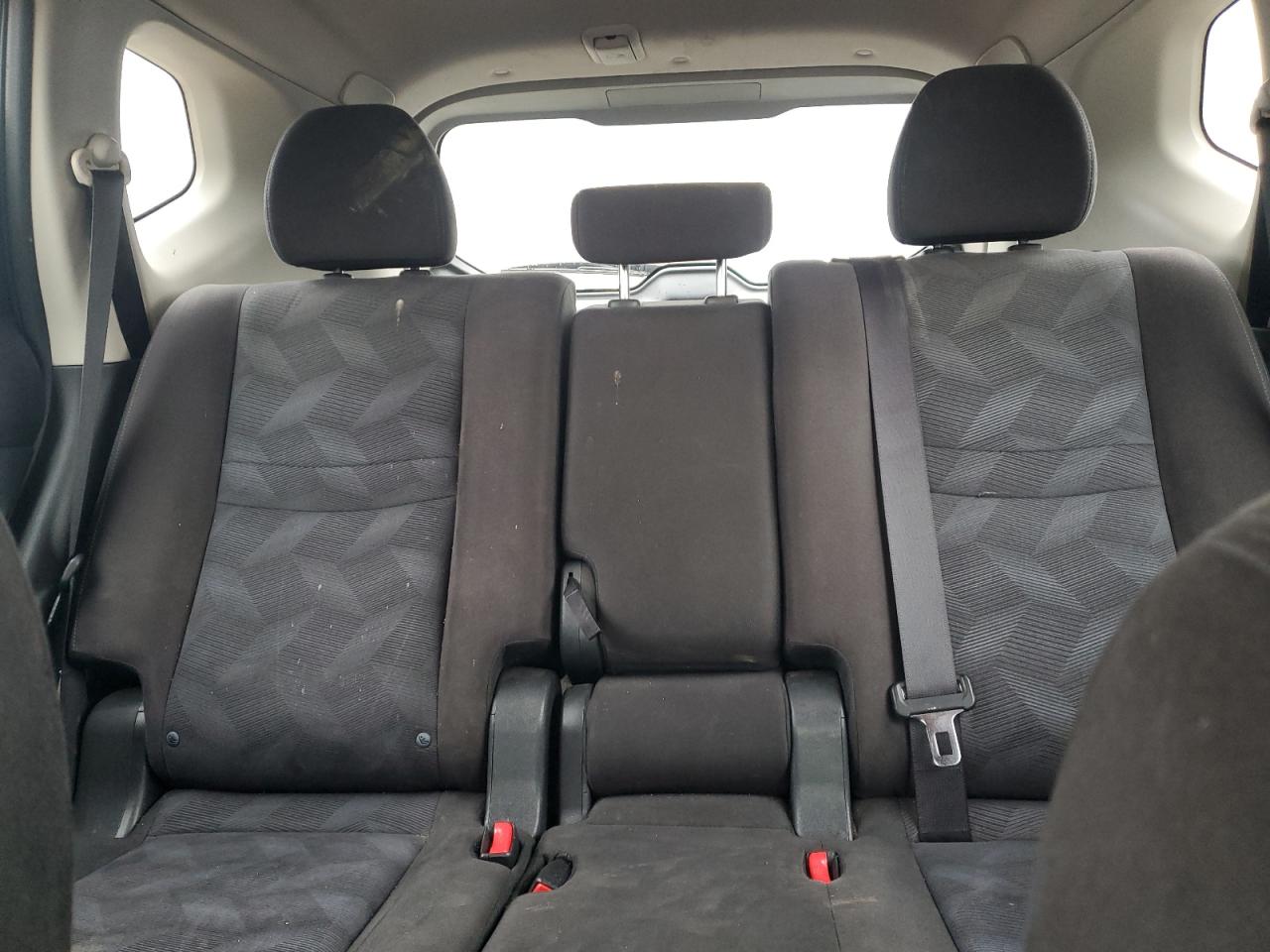 2015 Nissan Rogue S Blue vin: KNMAT2MV9FP512823