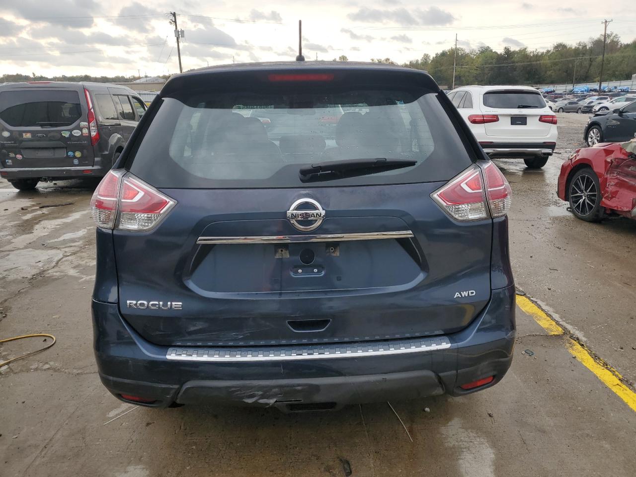 2015 Nissan Rogue S Blue vin: KNMAT2MV9FP512823