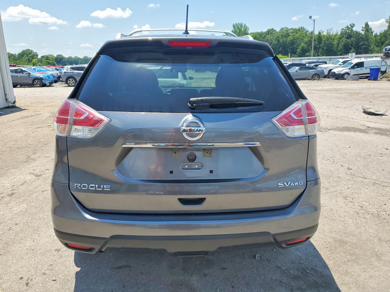 2015 Nissan Rogue Sv Gray vin: KNMAT2MV9FP520758