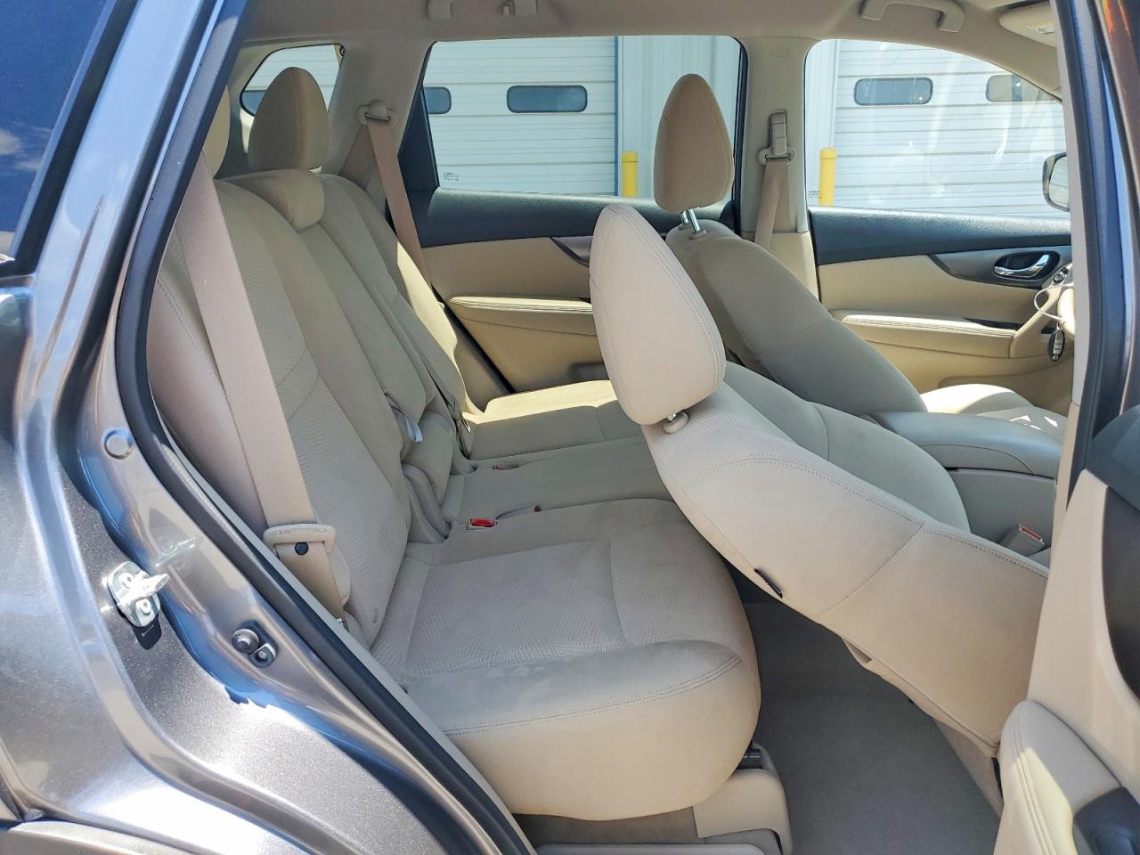 2015 Nissan Rogue Sv Gray vin: KNMAT2MV9FP520758