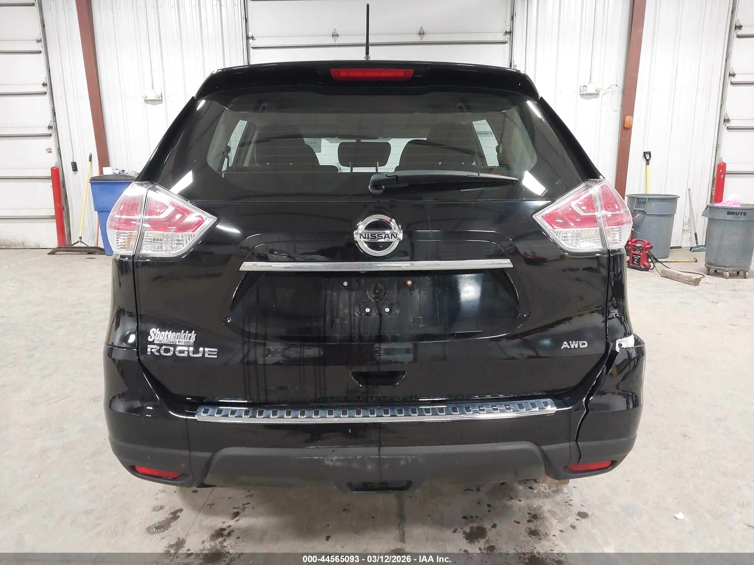 2015 Nissan Rogue S Black vin: KNMAT2MV9FP528732
