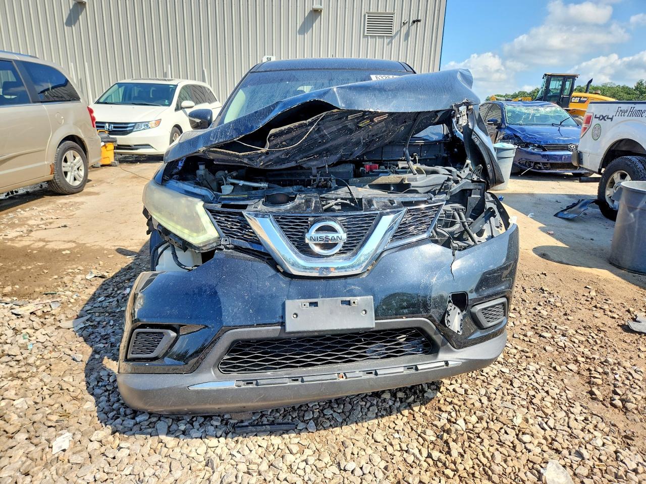 2015 Nissan Rogue S Black vin: KNMAT2MV9FP538273
