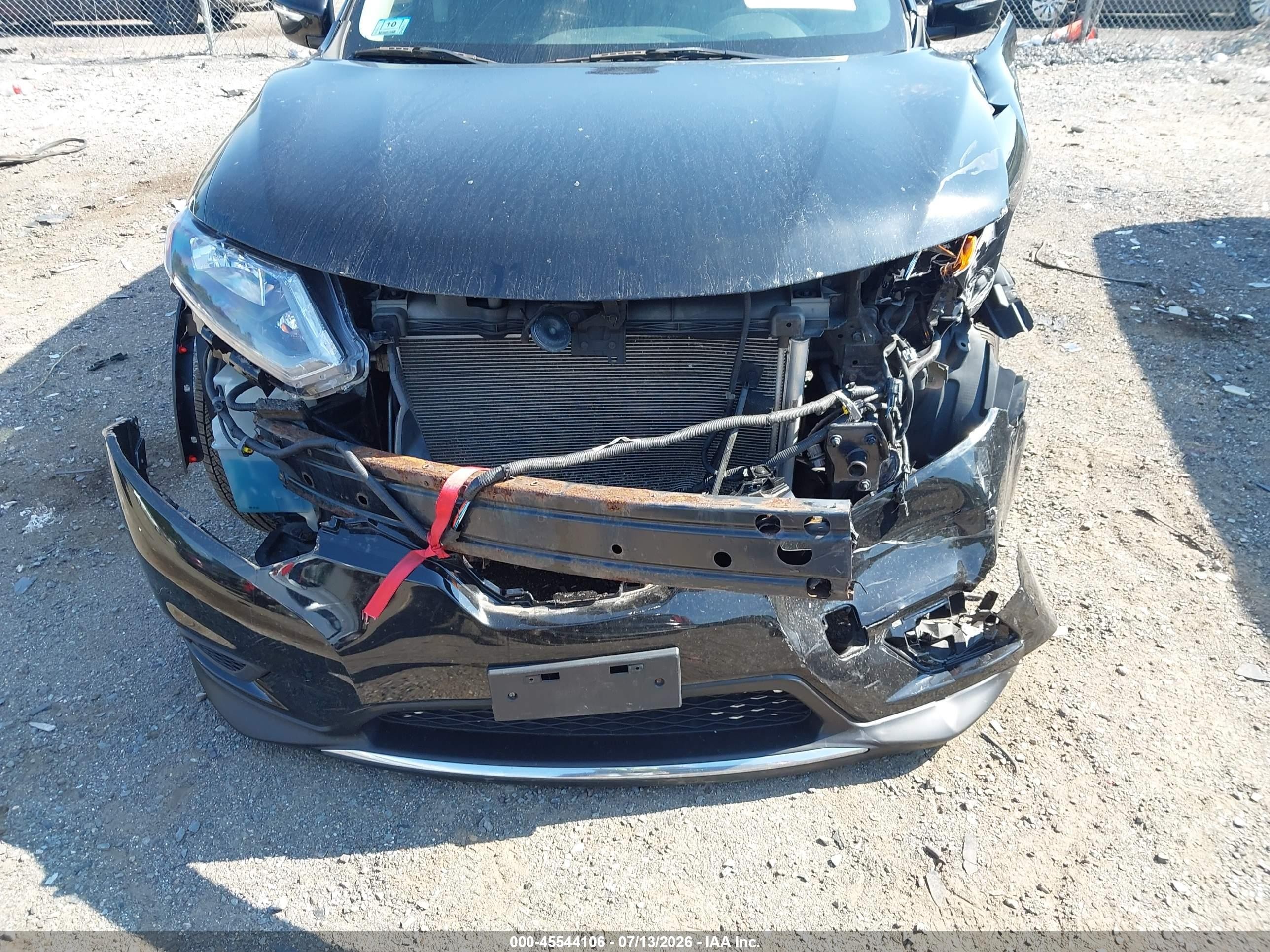 2015 Nissan Rogue S Черный vin: KNMAT2MV9FP542081