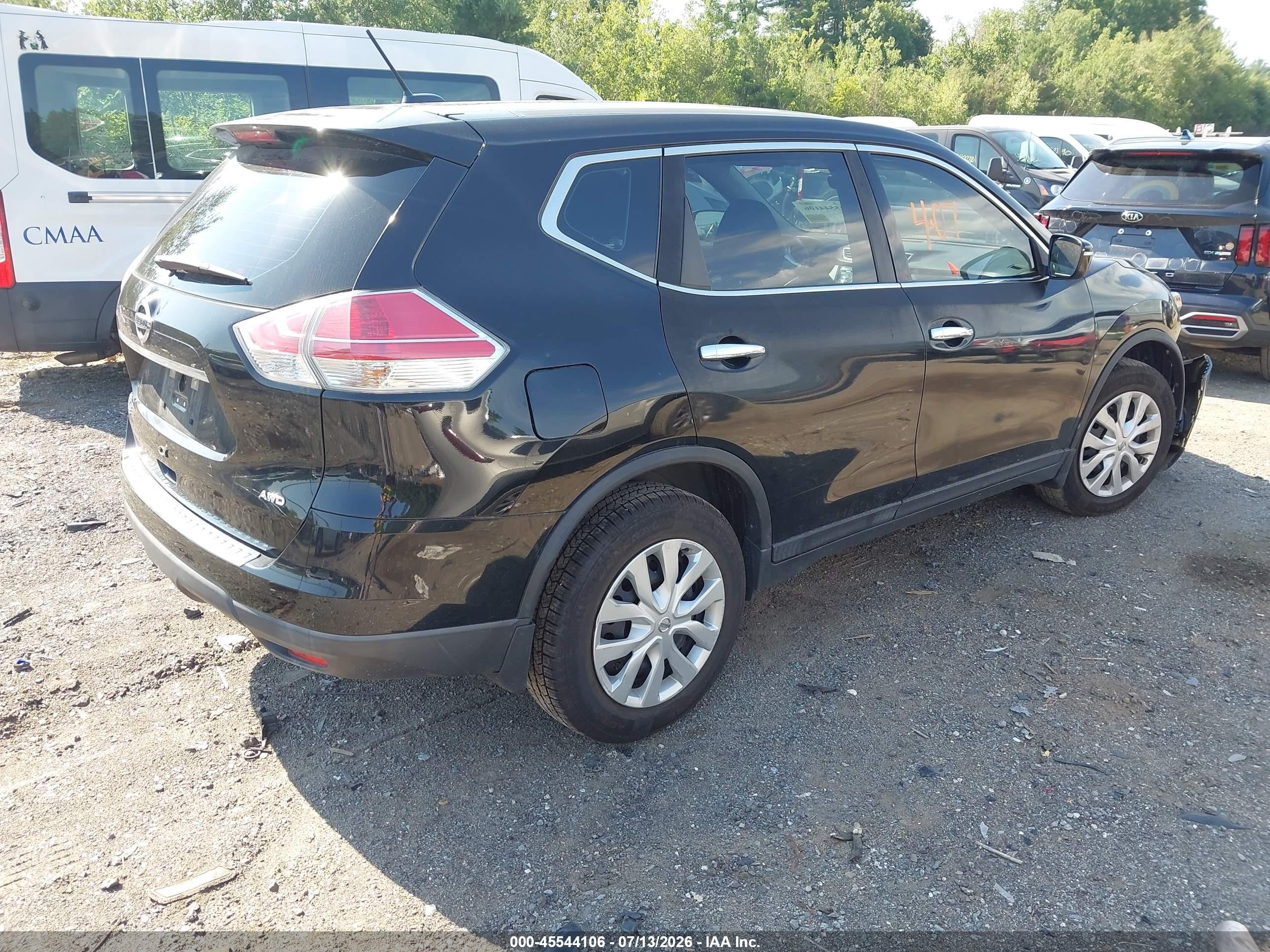 2015 Nissan Rogue S Черный vin: KNMAT2MV9FP542081