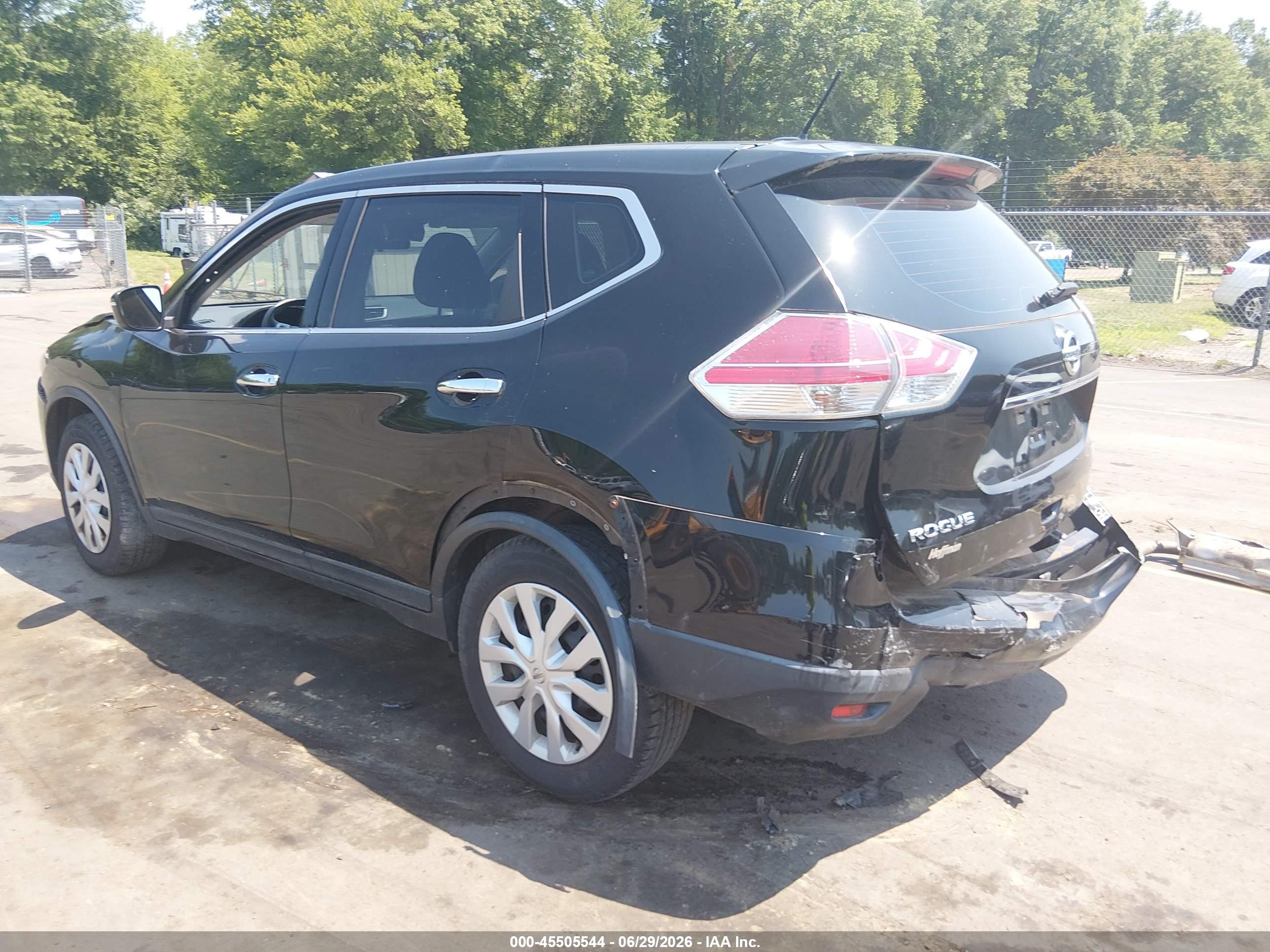 2015 Nissan Rogue S Black vin: KNMAT2MV9FP544297