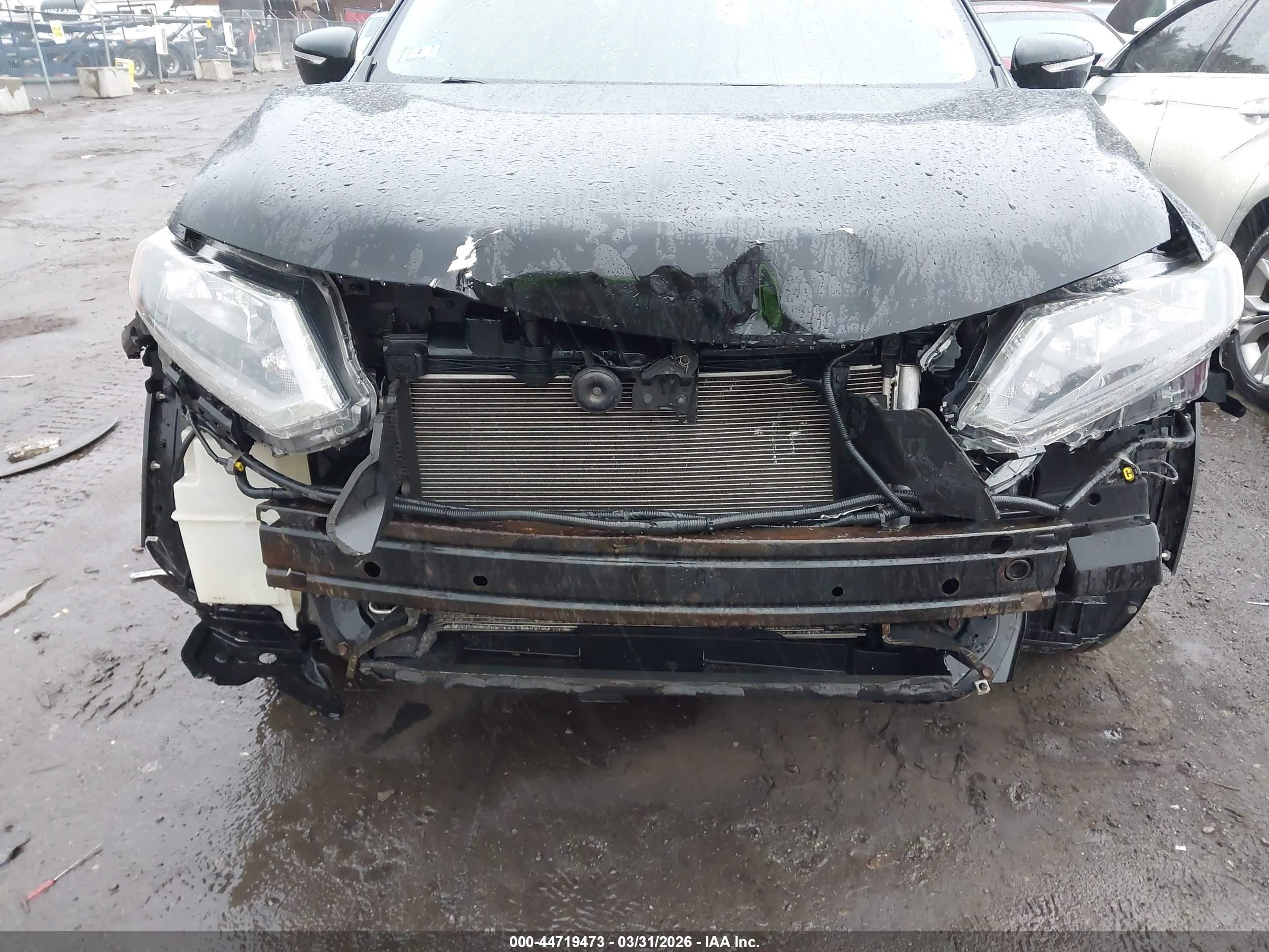 2015 Nissan Rogue S Black vin: KNMAT2MV9FP561567