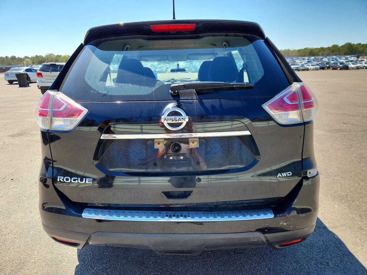 2015 Nissan Rogue S Black vin: KNMAT2MV9FP561651