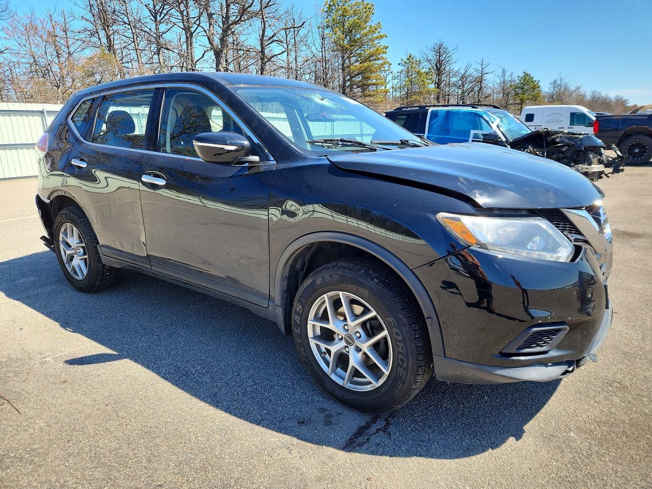 2015 Nissan Rogue S Black vin: KNMAT2MV9FP561651