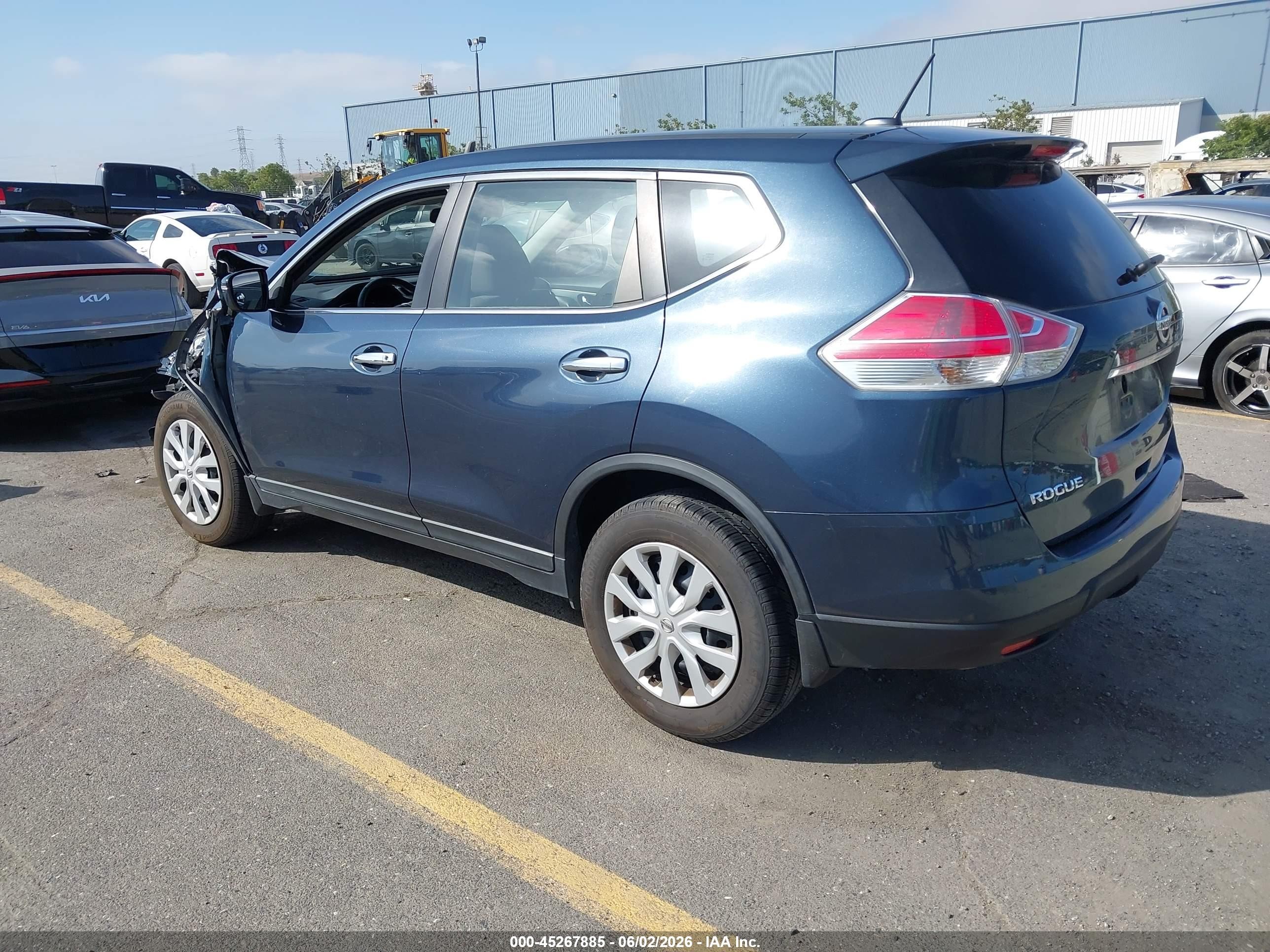 2015 Nissan Rogue S Blue vin: KNMAT2MV9FP564355