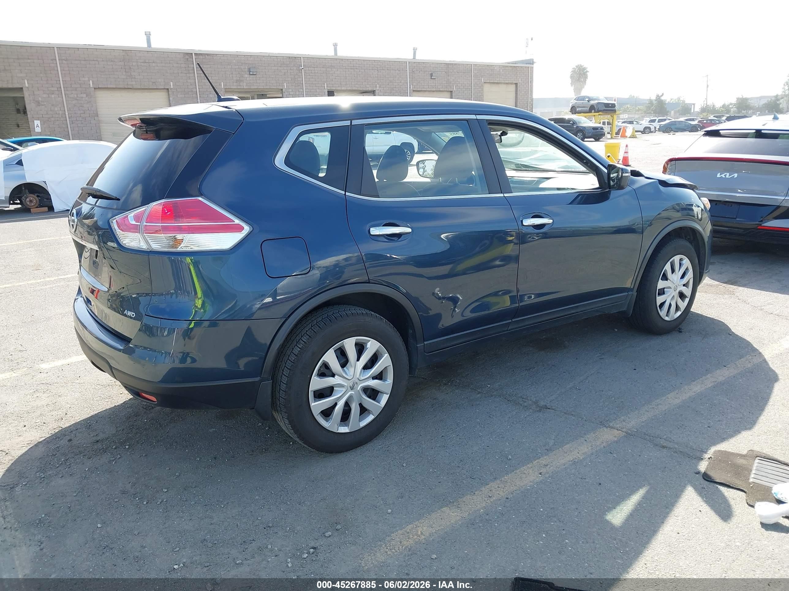 2015 Nissan Rogue S Blue vin: KNMAT2MV9FP564355