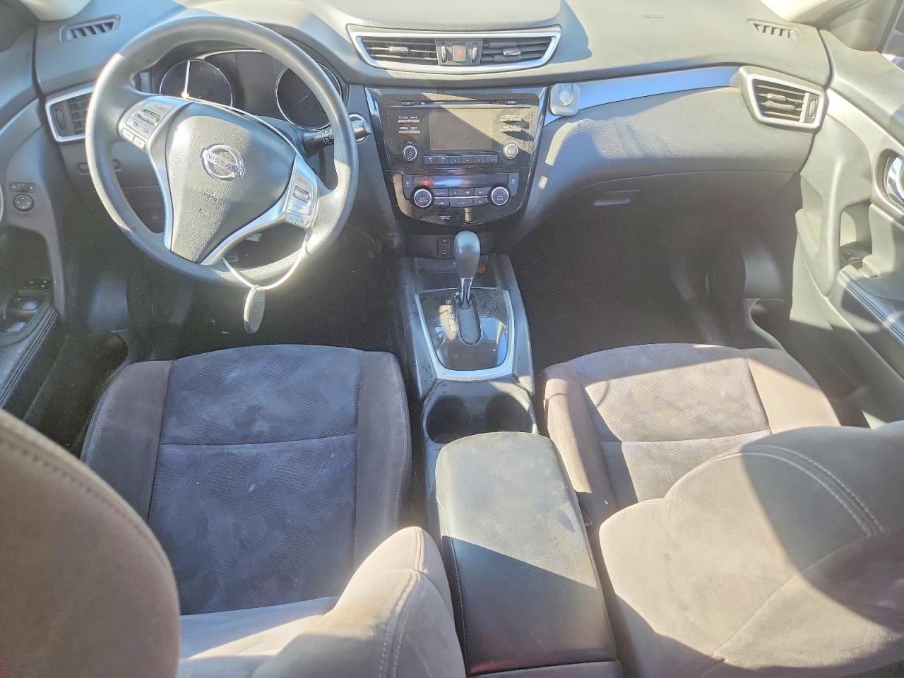 2015 Nissan Rogue Sv Silver vin: KNMAT2MV9FP569880