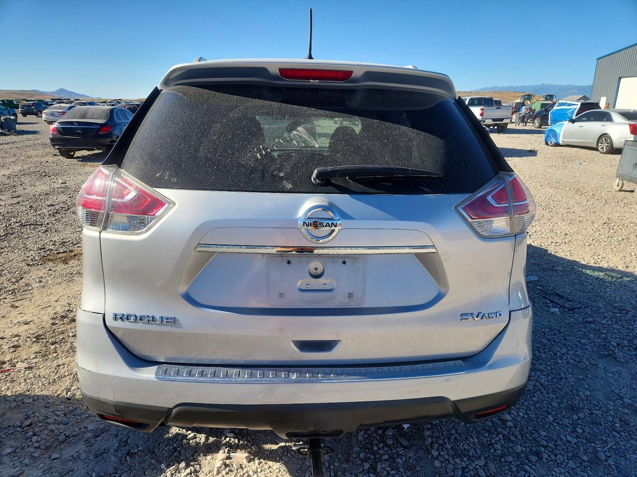 2015 Nissan Rogue Sv Silver vin: KNMAT2MV9FP569880
