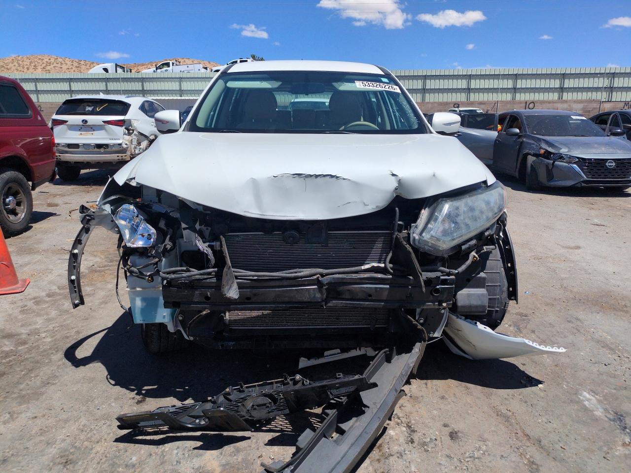 2015 Nissan Rogue S White vin: KNMAT2MV9FP580135