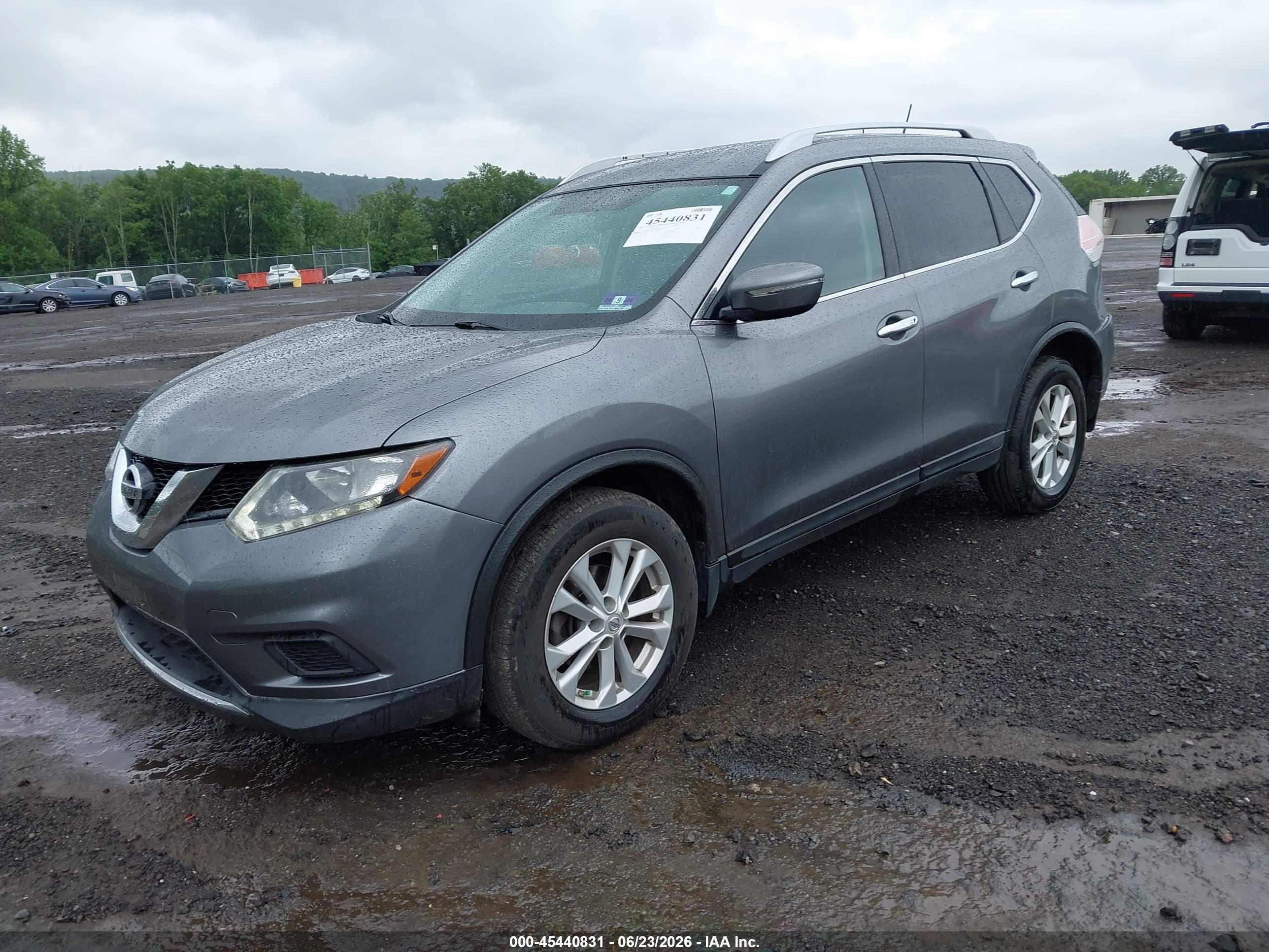 2015 Nissan Rogue Sv Gray vin: KNMAT2MV9FP581673