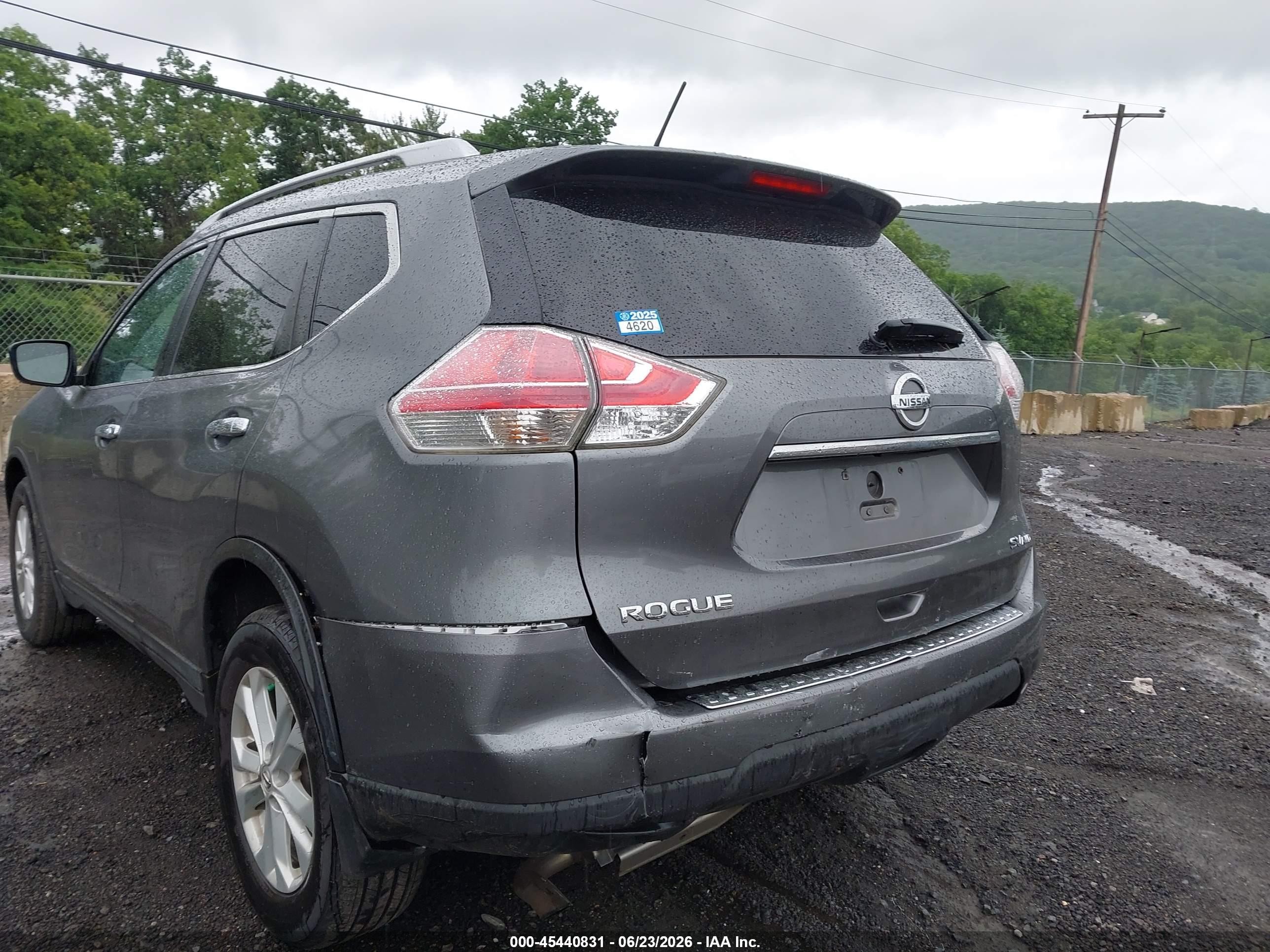 2015 Nissan Rogue Sv Gray vin: KNMAT2MV9FP581673