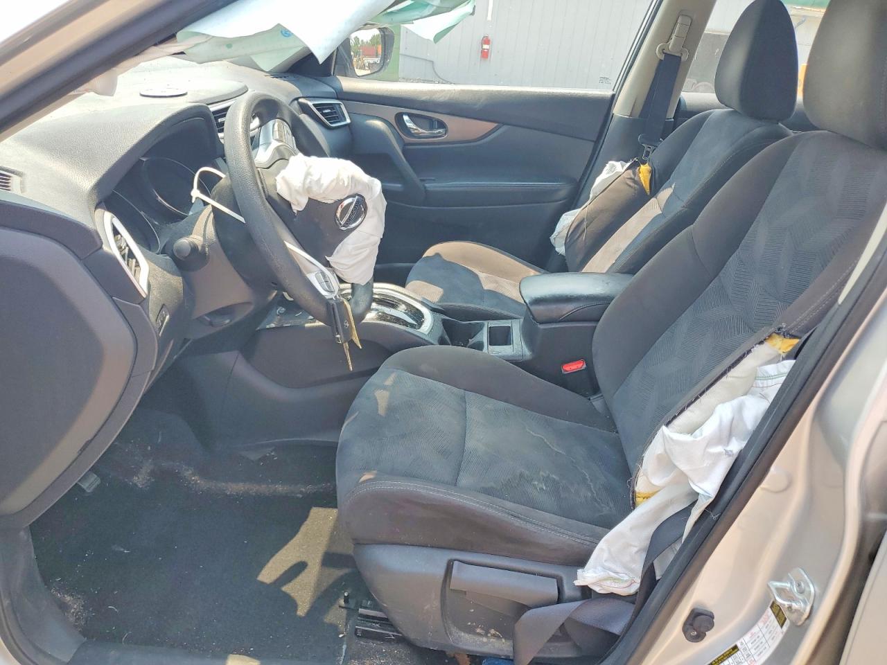 2015 Nissan Rogue S Silver vin: KNMAT2MV9FP591460