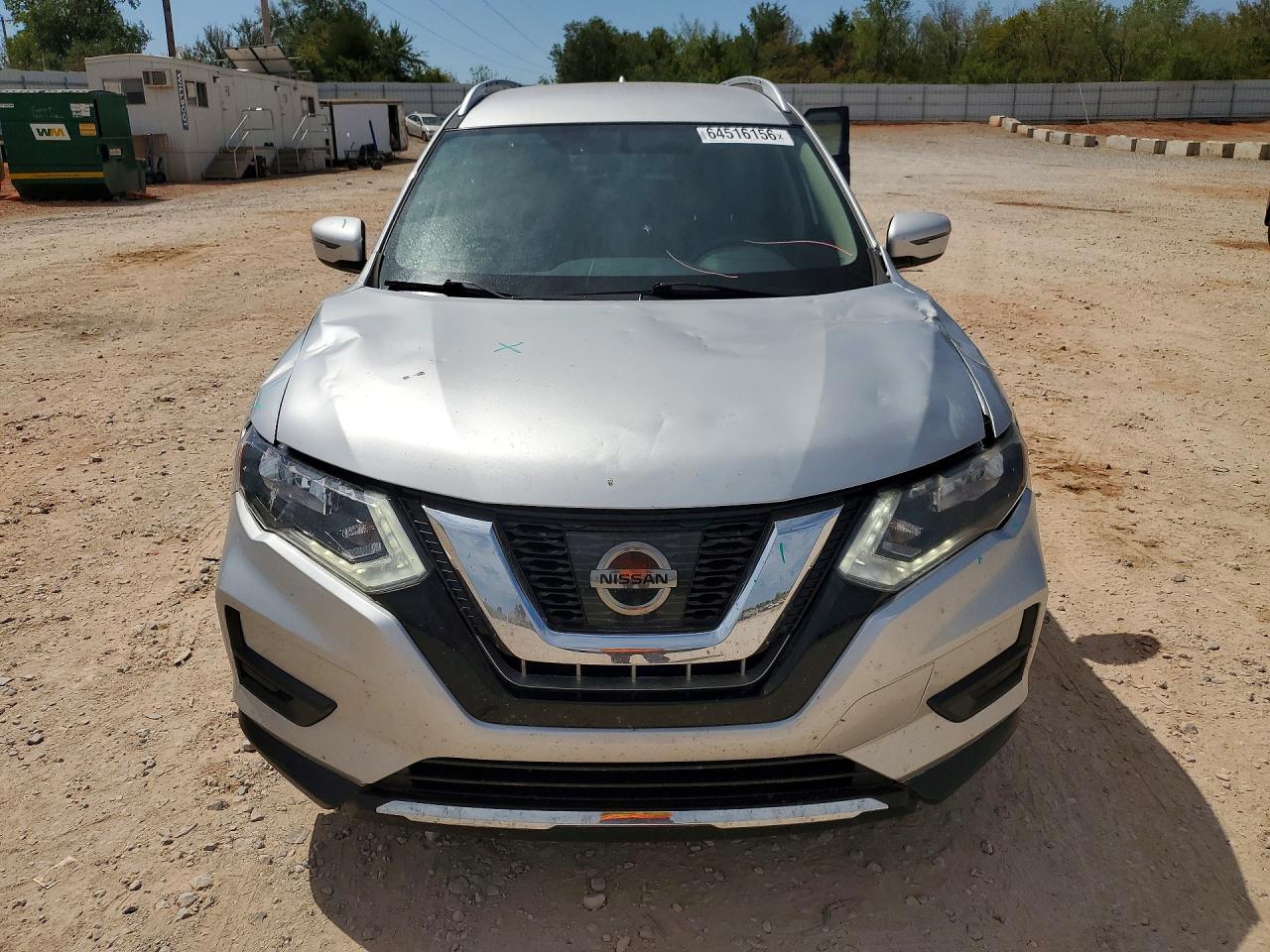 2017 Nissan Rogue Sv Silver vin: KNMAT2MV9HP540799