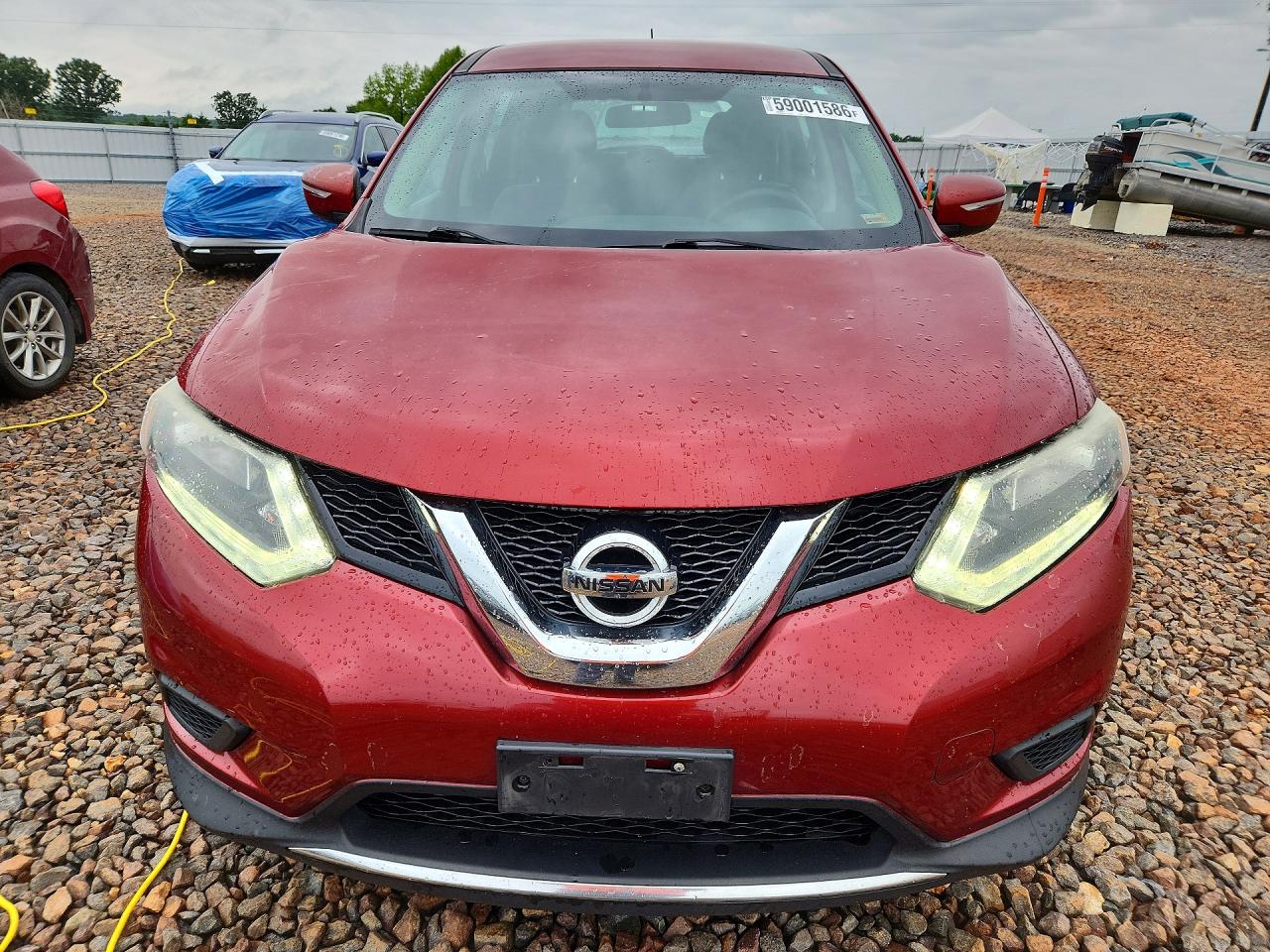 2015 Nissan Rogue S Red vin: KNMAT2MVXFP523992