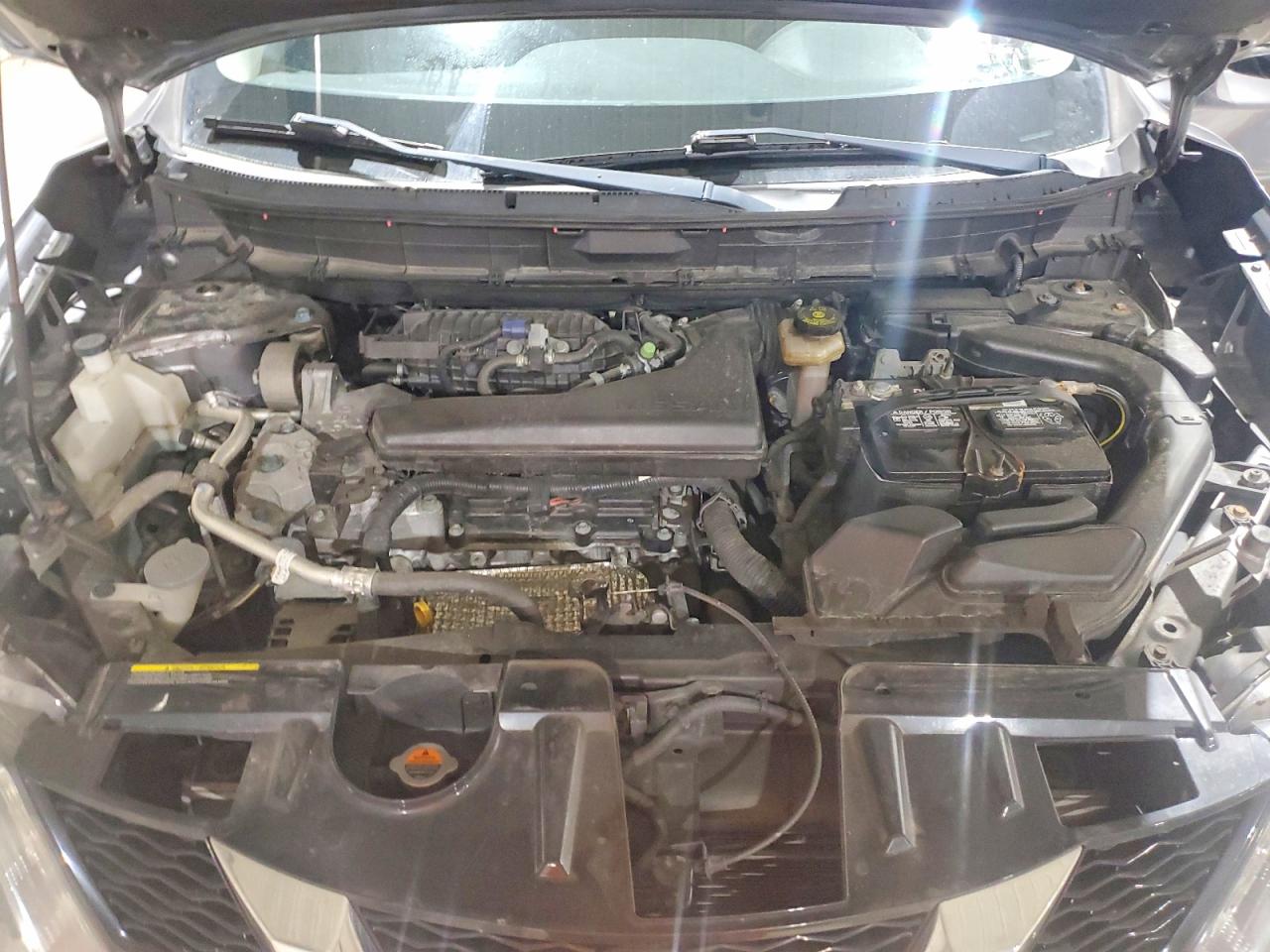2015 Nissan Rogue S Gray vin: KNMAT2MVXFP527489