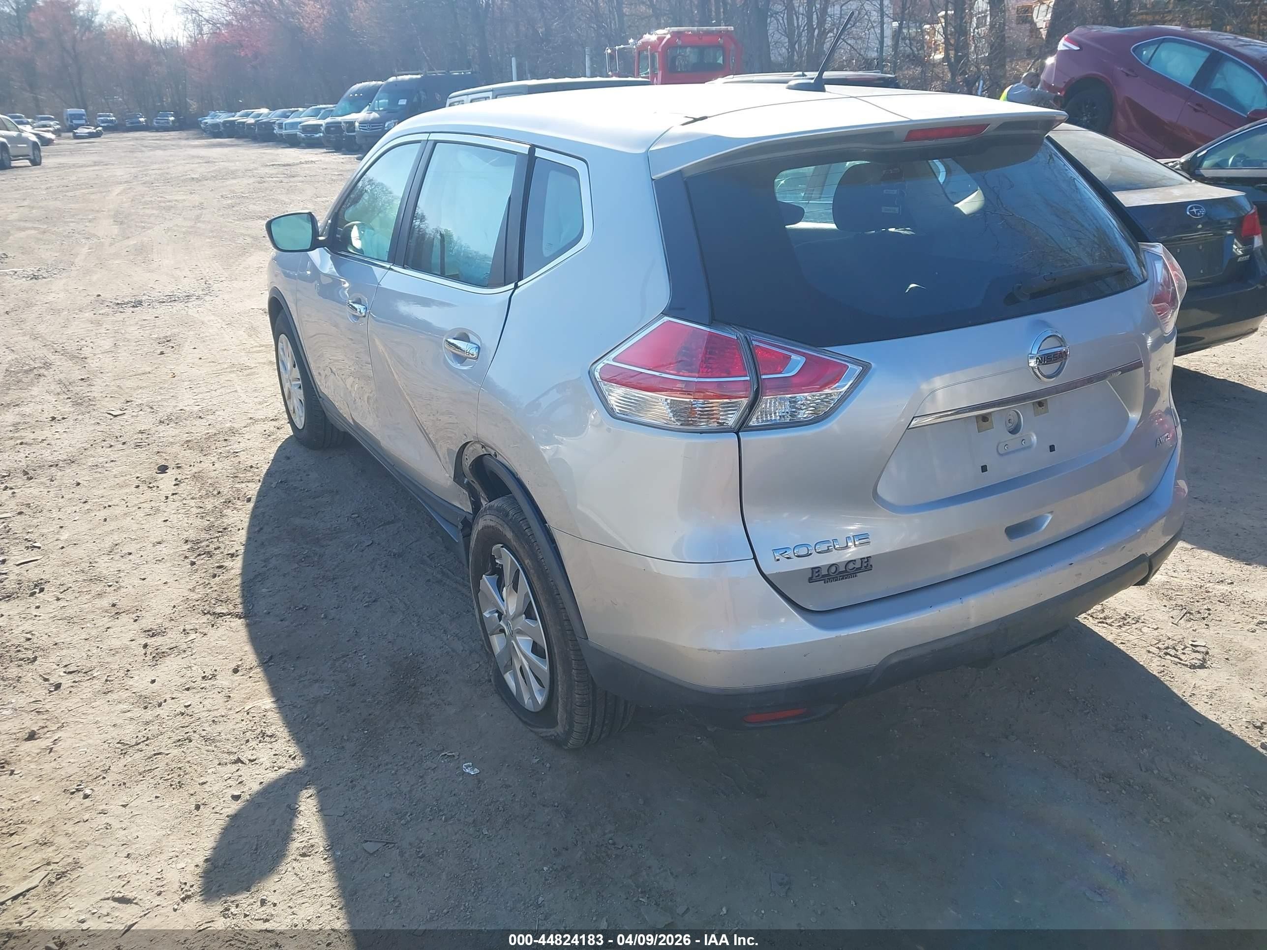 2015 Nissan Rogue S Gray vin: KNMAT2MVXFP536144