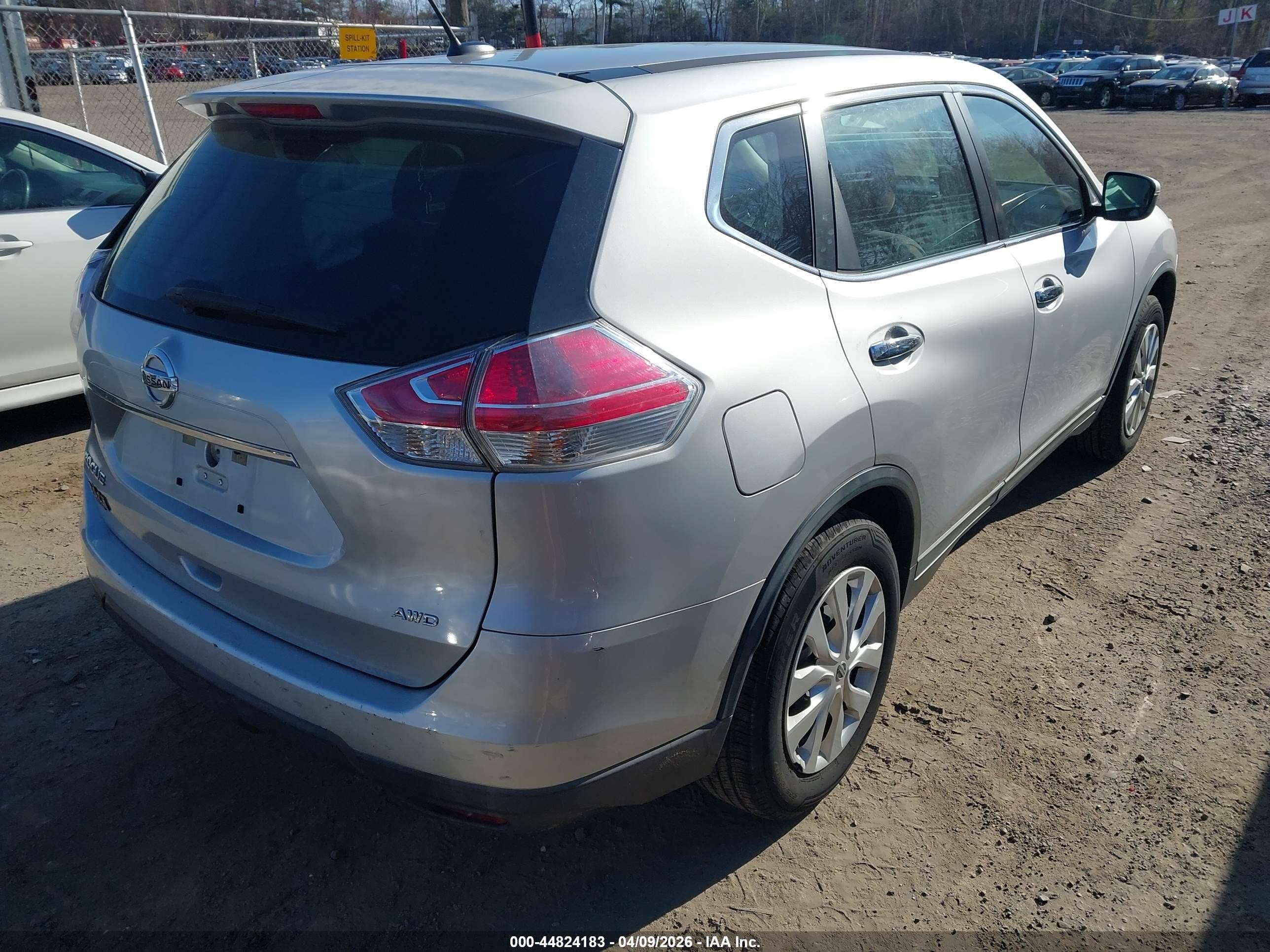2015 Nissan Rogue S Gray vin: KNMAT2MVXFP536144