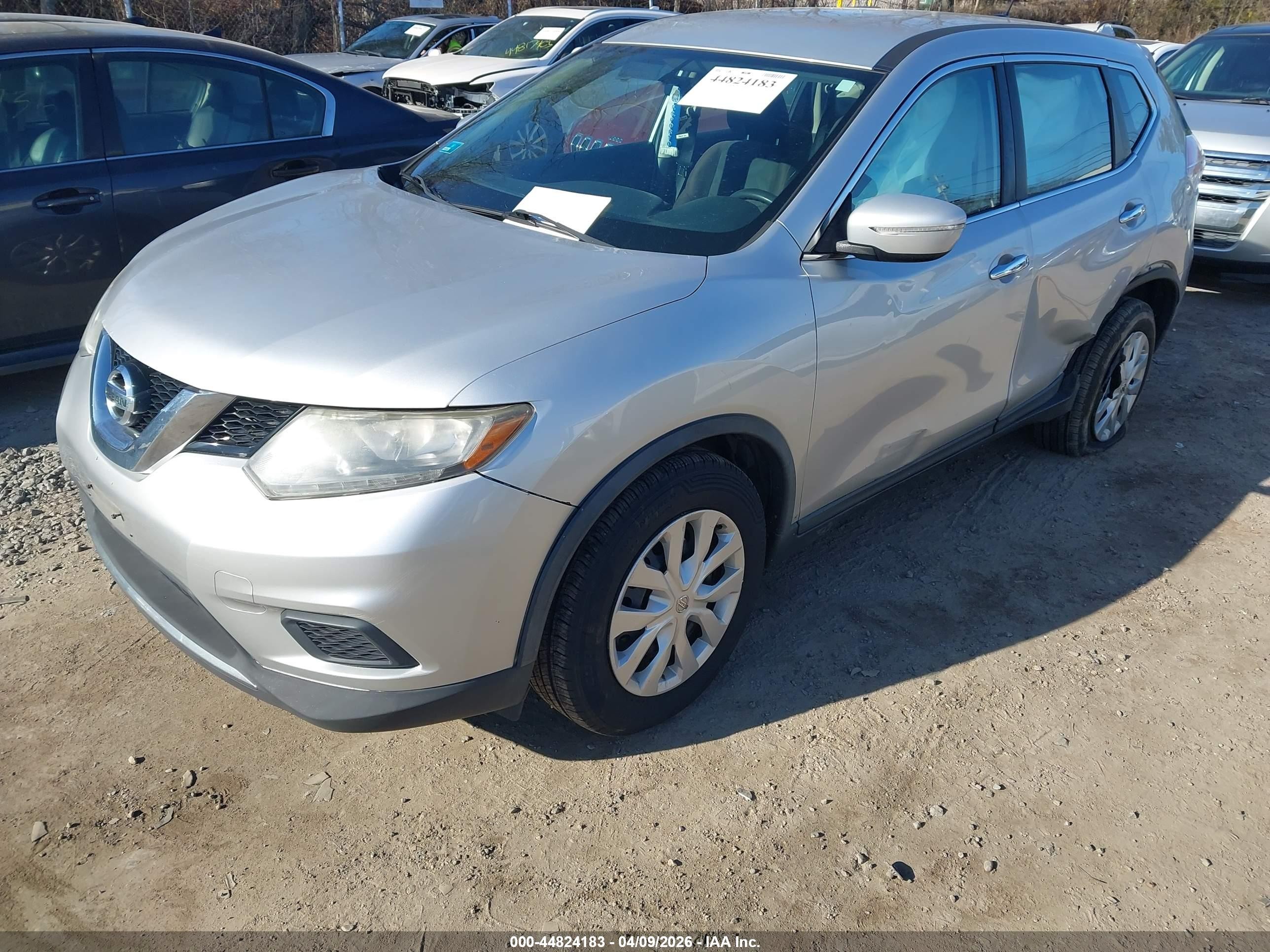 2015 Nissan Rogue S Gray vin: KNMAT2MVXFP536144