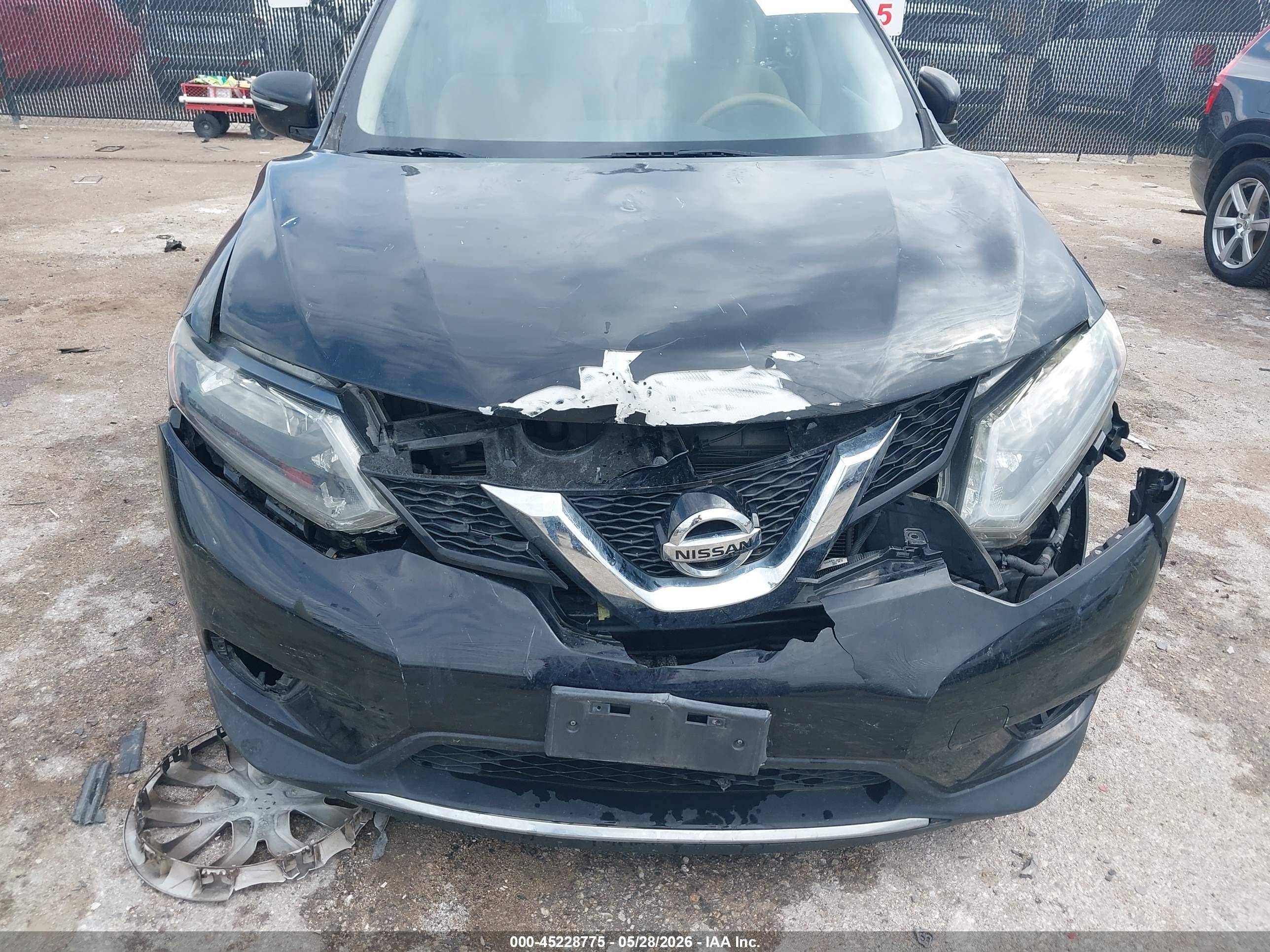 2015 Nissan Rogue S Black vin: KNMAT2MVXFP539738