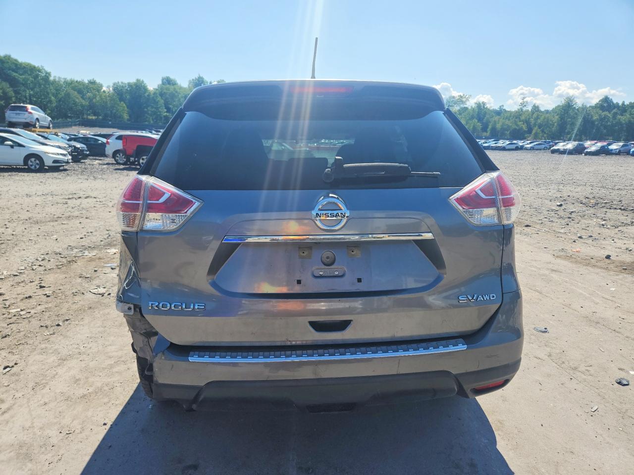 2015 Nissan Rogue Sv Gray vin: KNMAT2MVXFP567605