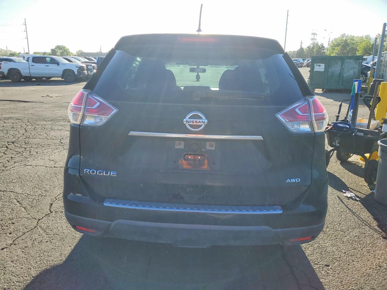 2015 Nissan Rogue S Blue vin: KNMAT2MVXFP568222