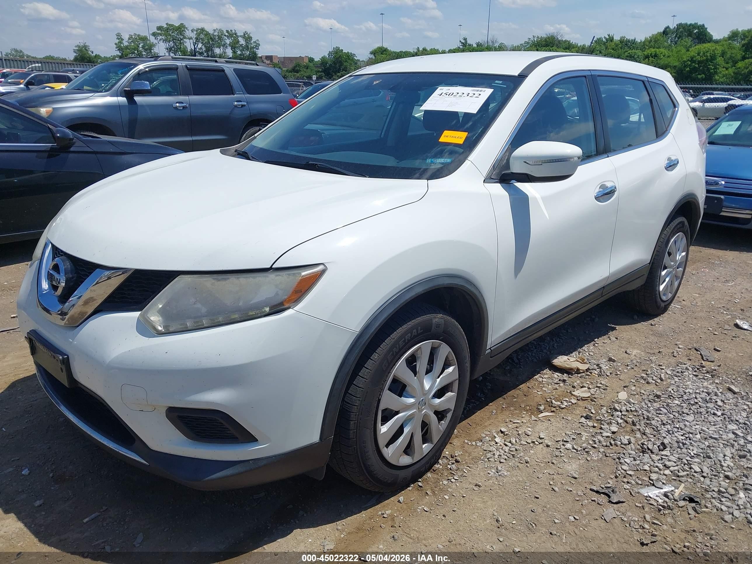 2015 Nissan Rogue S White vin: KNMAT2MVXFP577373