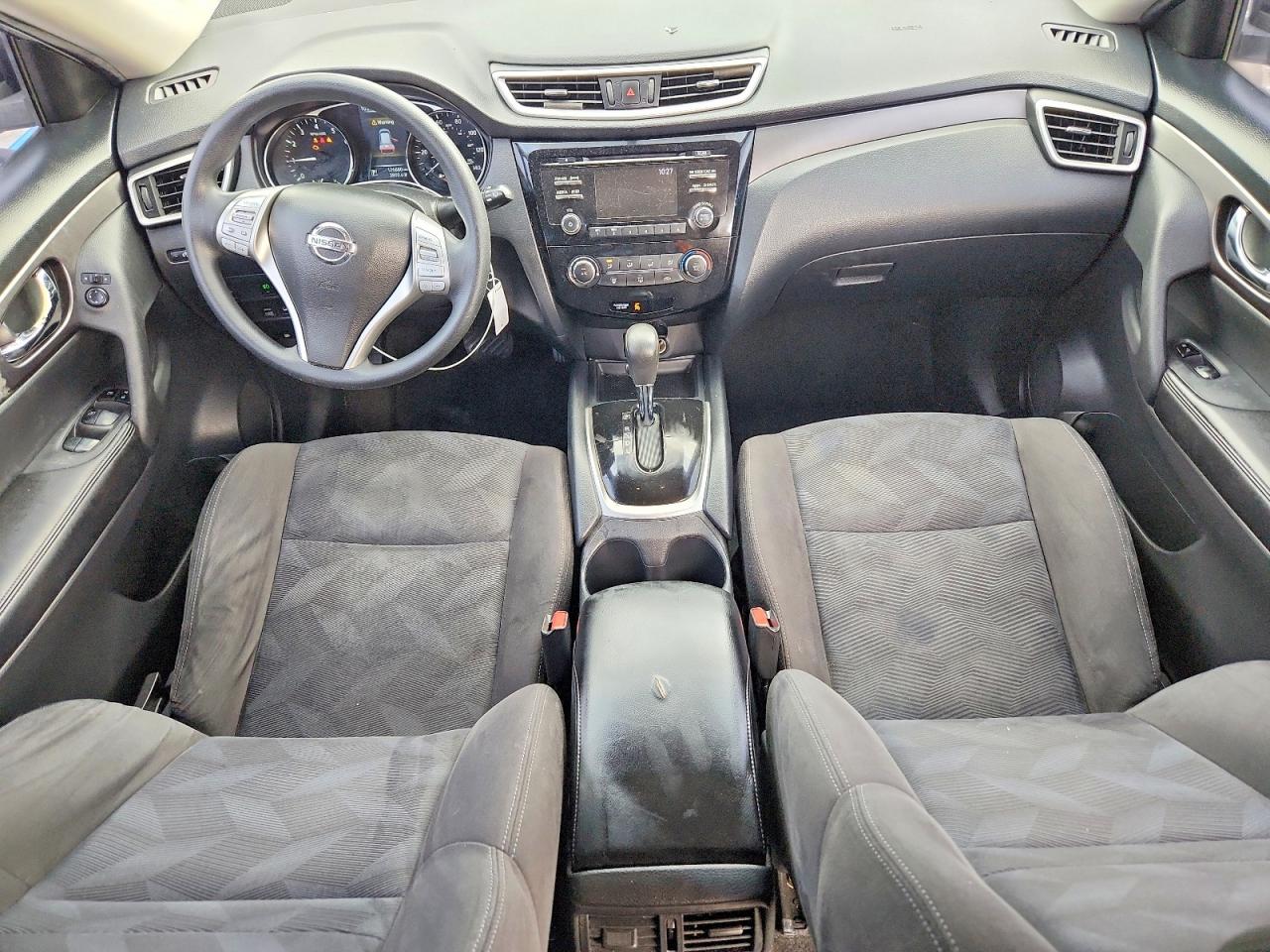 2015 Nissan Rogue S Silver vin: KNMAT2MVXFP586638