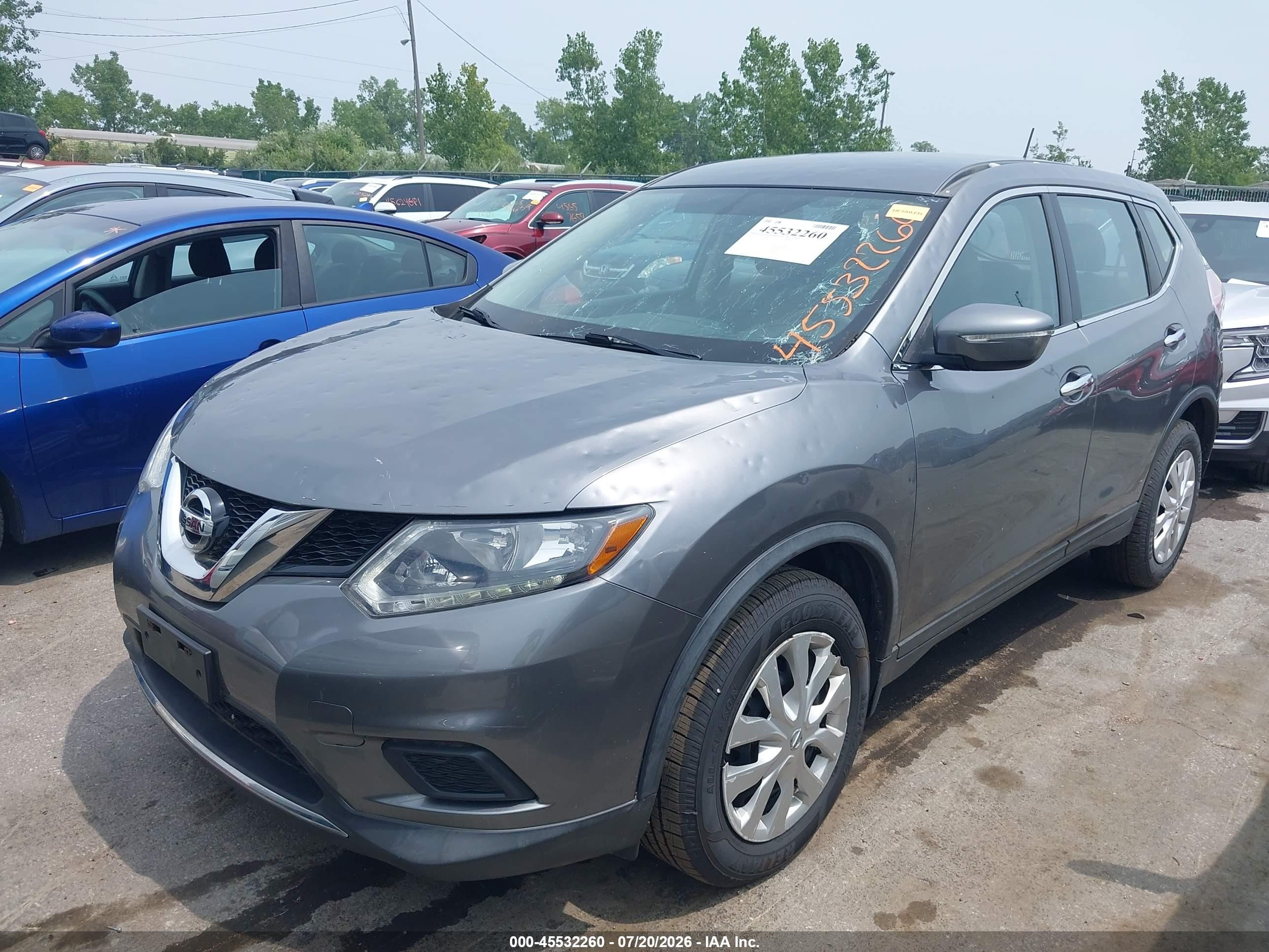 2015 Nissan Rogue S Gray vin: KNMAT2MVXFP590821