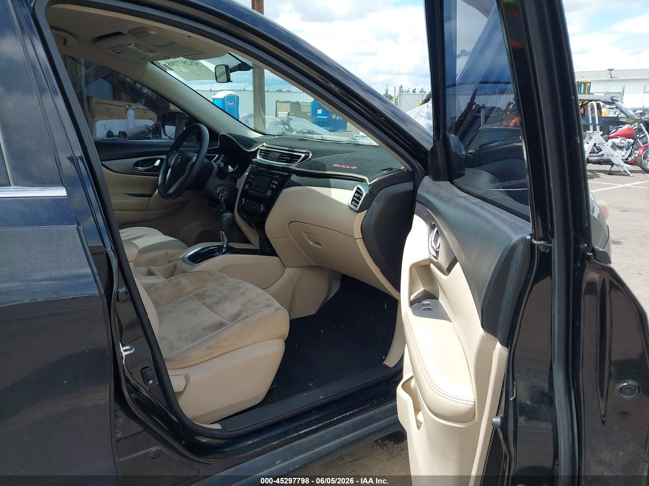 2016 Nissan Rogue S Black vin: KNMAT2MVXGP672629
