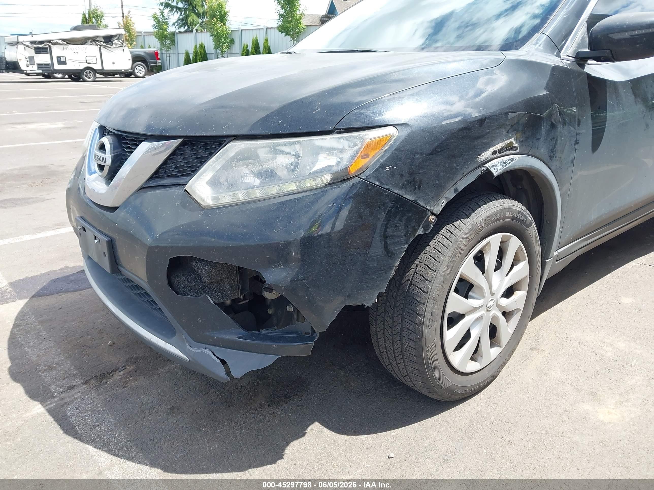 2016 Nissan Rogue S Black vin: KNMAT2MVXGP672629