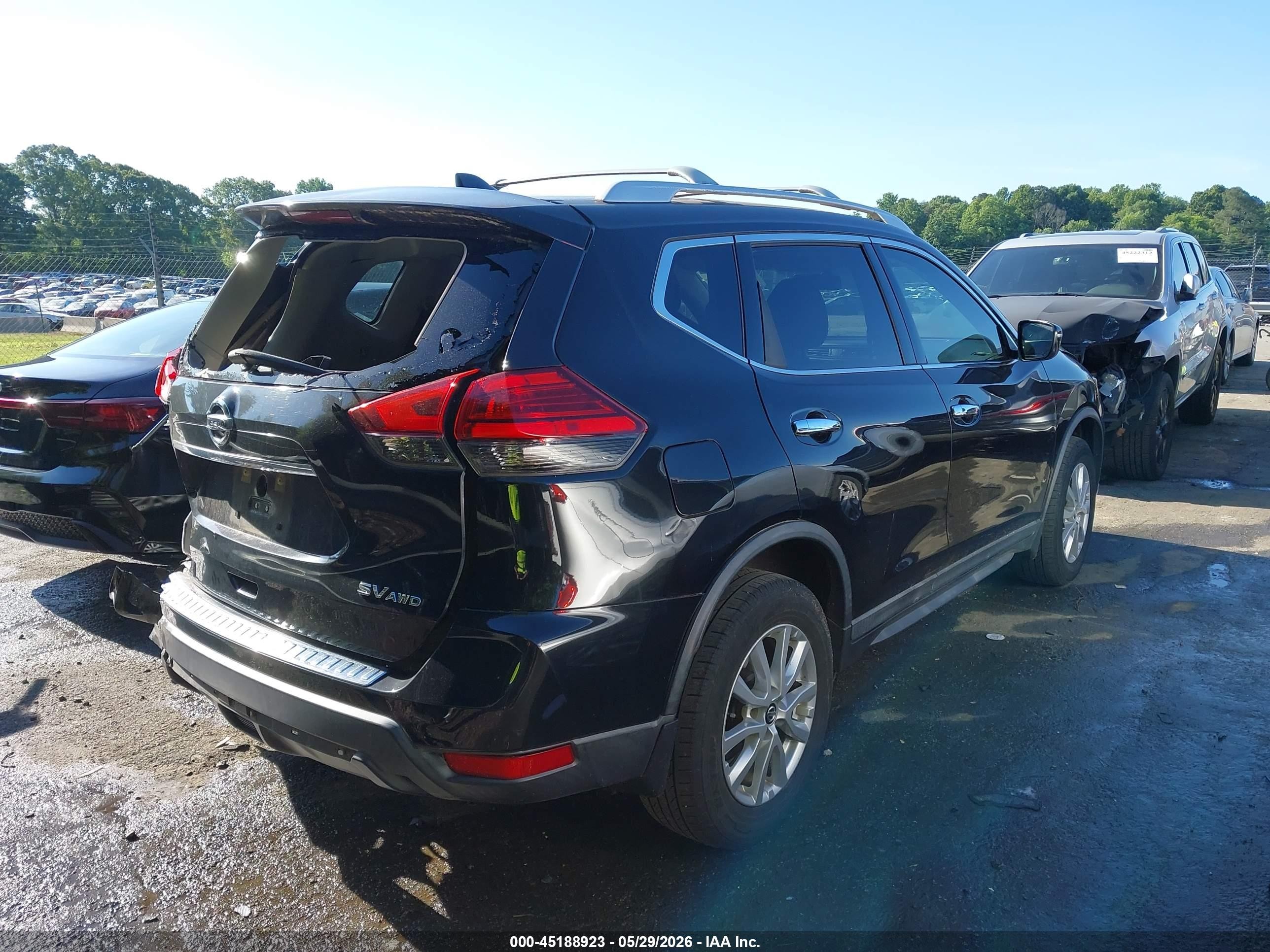 2017 Nissan Rogue Sv Black vin: KNMAT2MVXHP606440