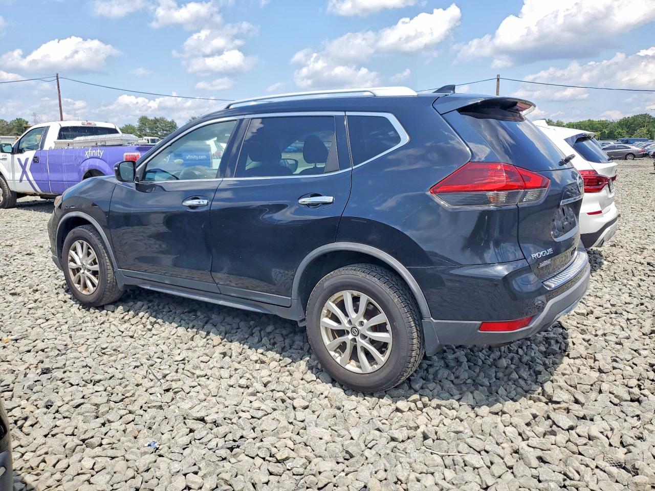 2018 Nissan Rogue Sv Black vin: KNMAT2MVXJP621963