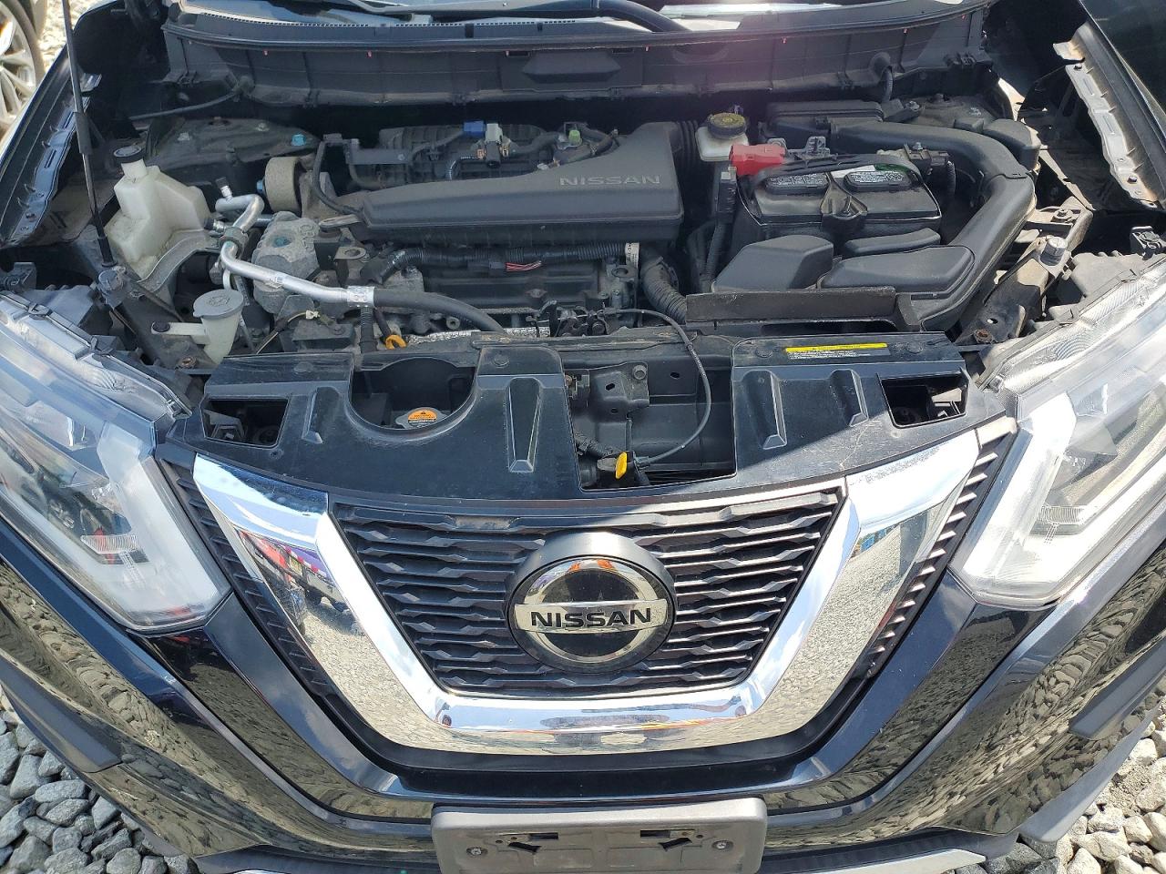 2018 Nissan Rogue Sv Black vin: KNMAT2MVXJP621963