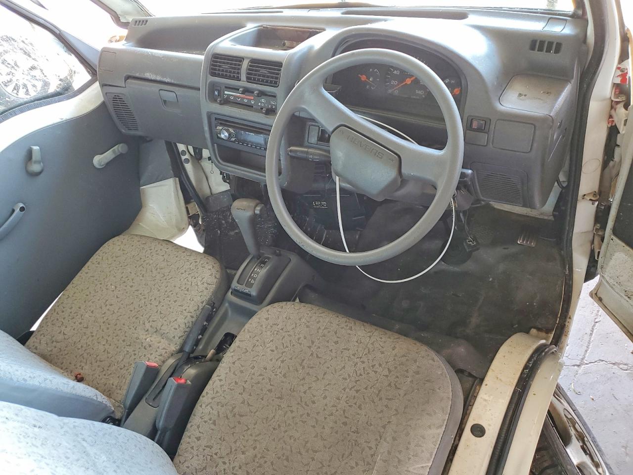1997 Subaru All Models Yellow vin: KS3134989