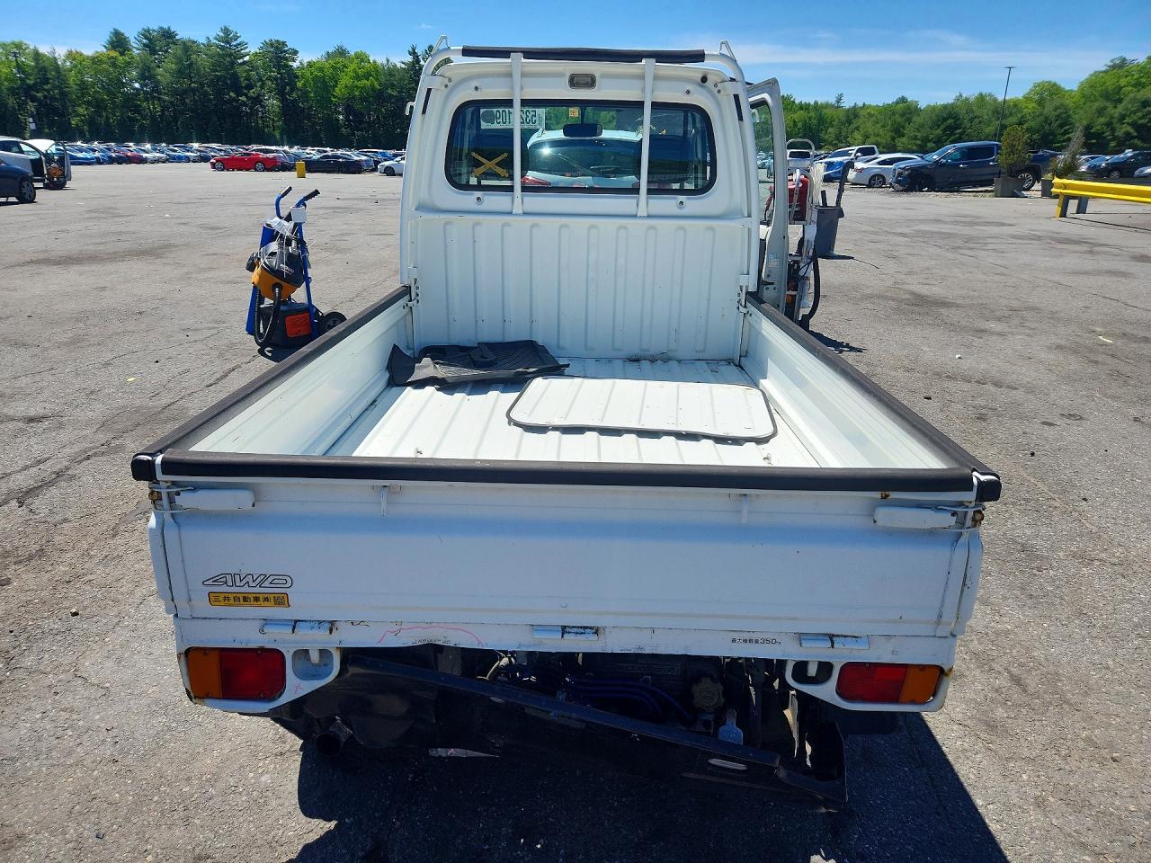 1998 Subaru Sambar White vin: KS4366403