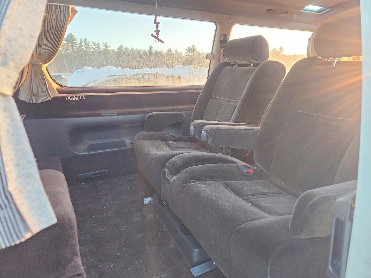 1993 Toyota Hiace Supe White vin: KZH1060005201