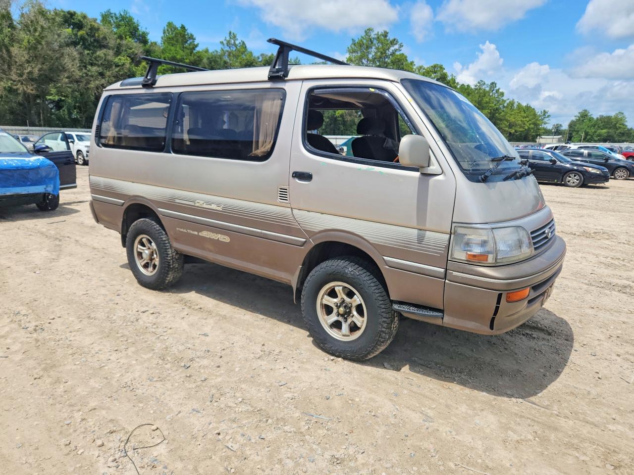 1994 Toyota Hiace Tan vin: KZH1061008178