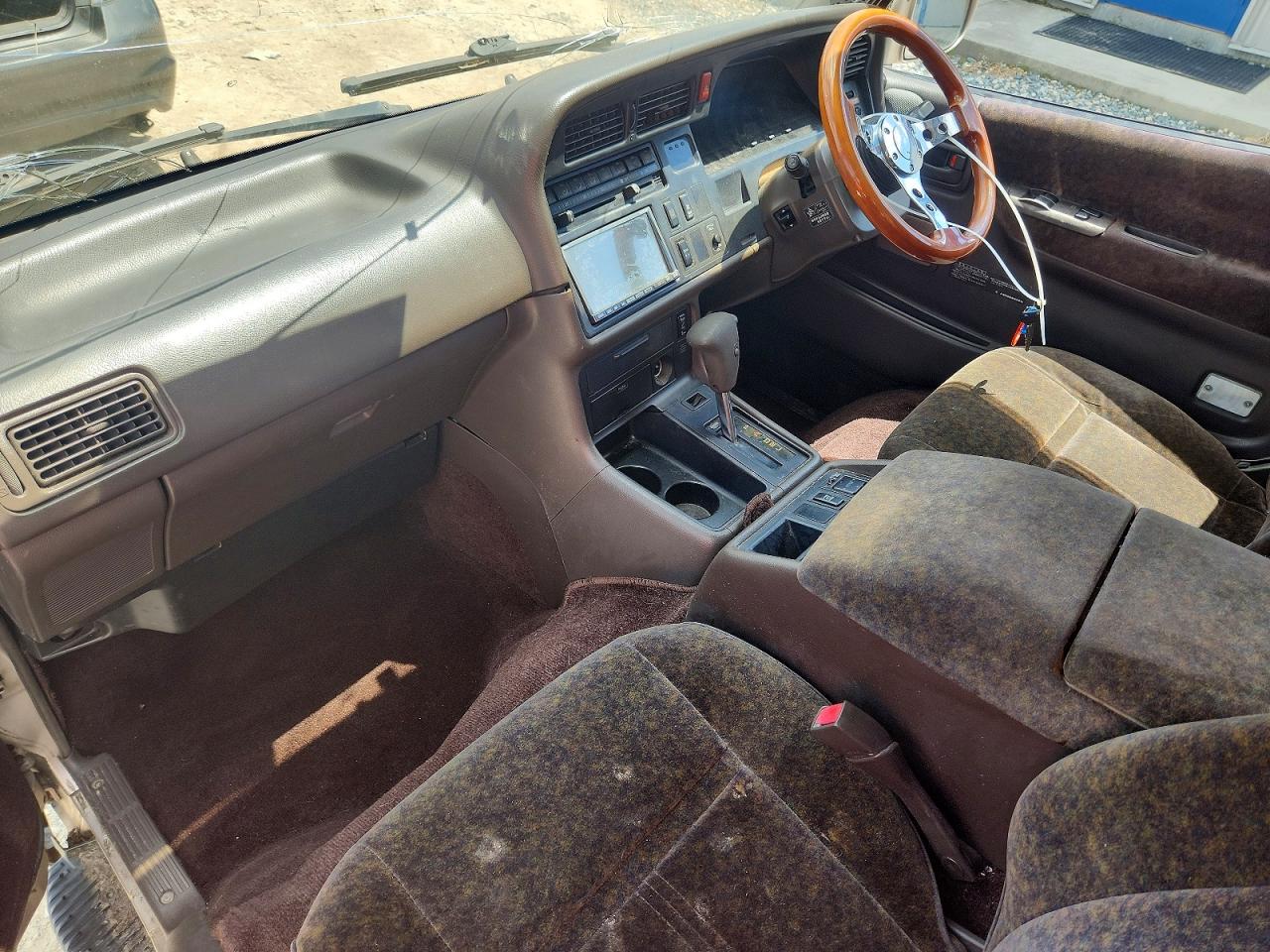 1994 Toyota Hiace Tan vin: KZH1061008178
