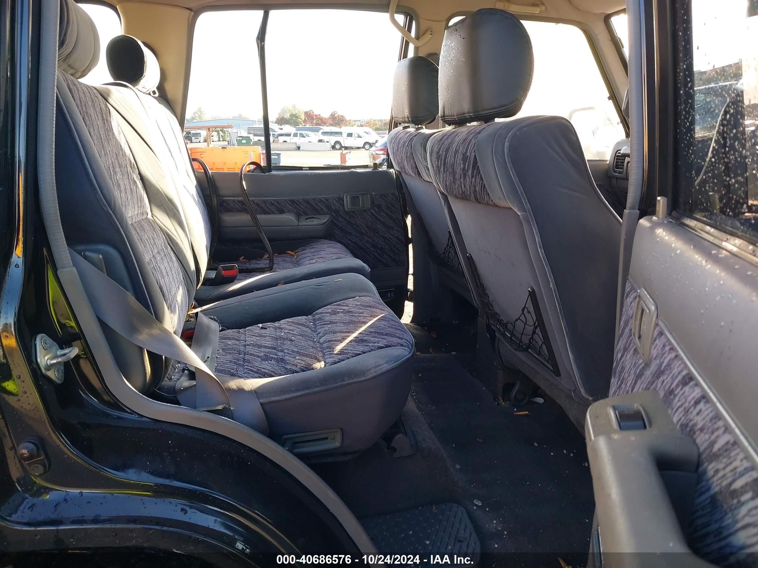 1993 Toyota Land Cruiser Prato   Black vin: KZJ780002467     