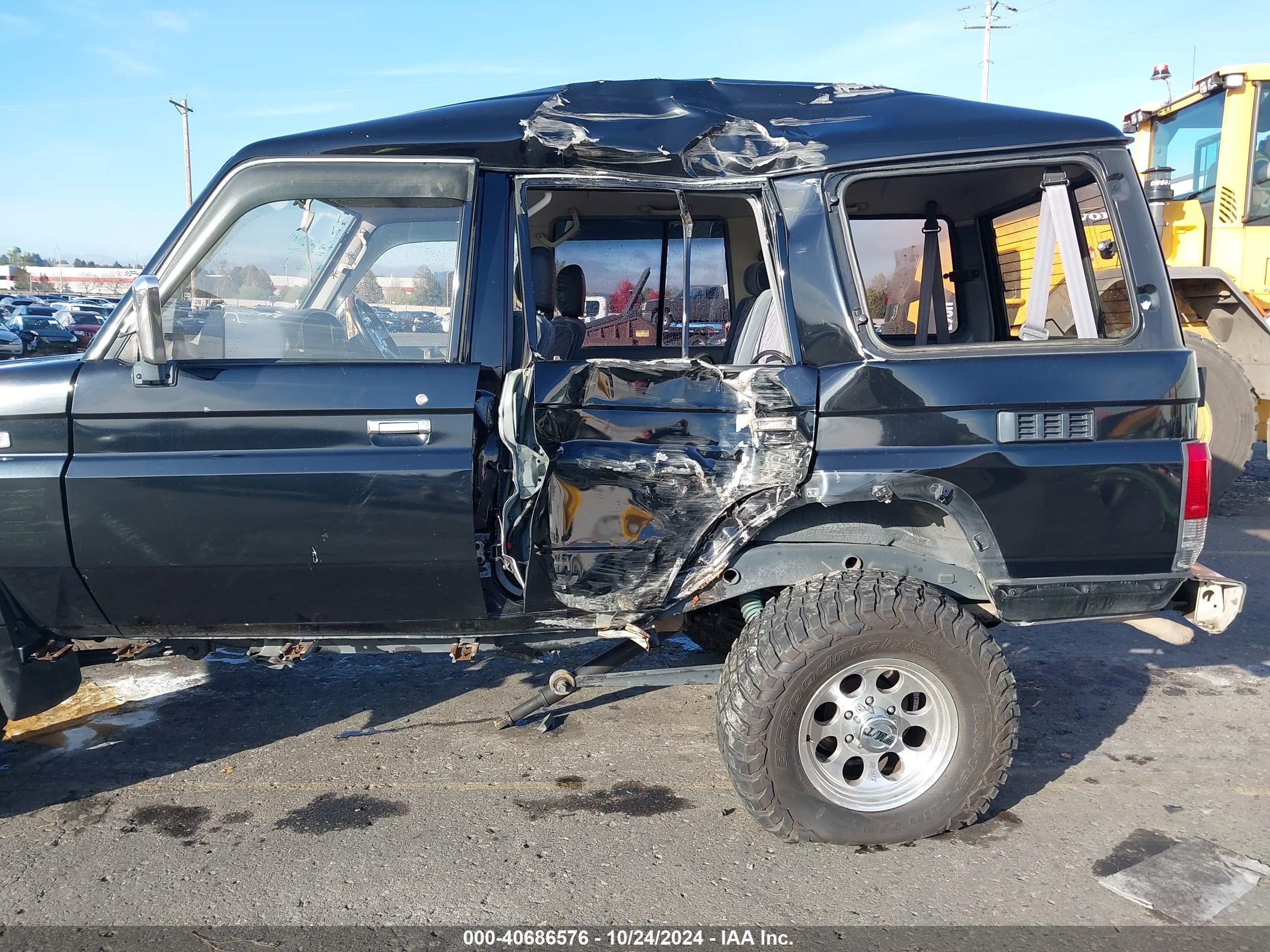 1993 Toyota Land Cruiser Prato   Black vin: KZJ780002467     