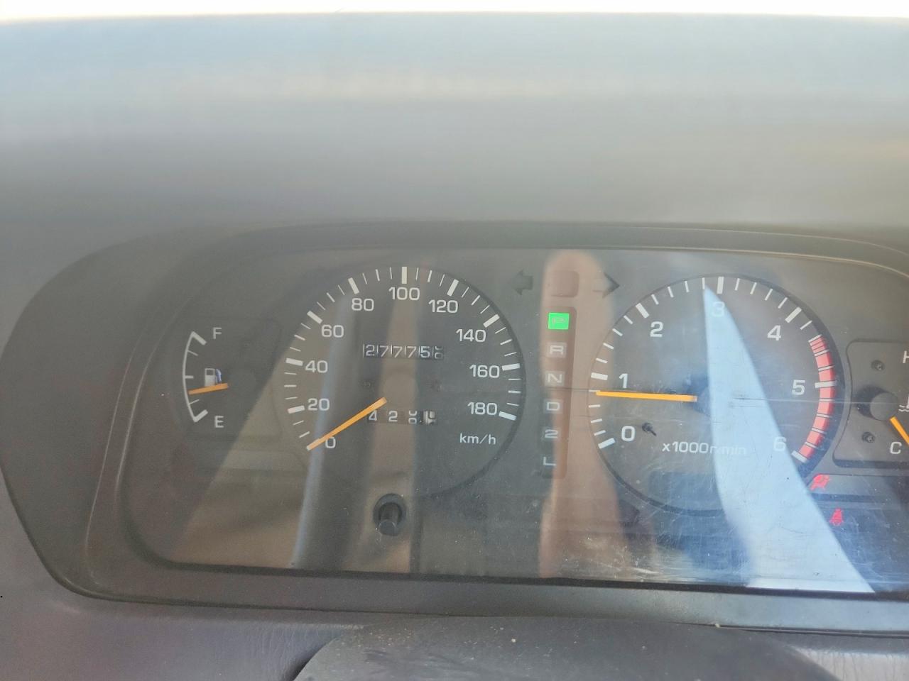 1997 Toyota Land Cruiser 4wd Silver vin: KZJ950043427KZJ95