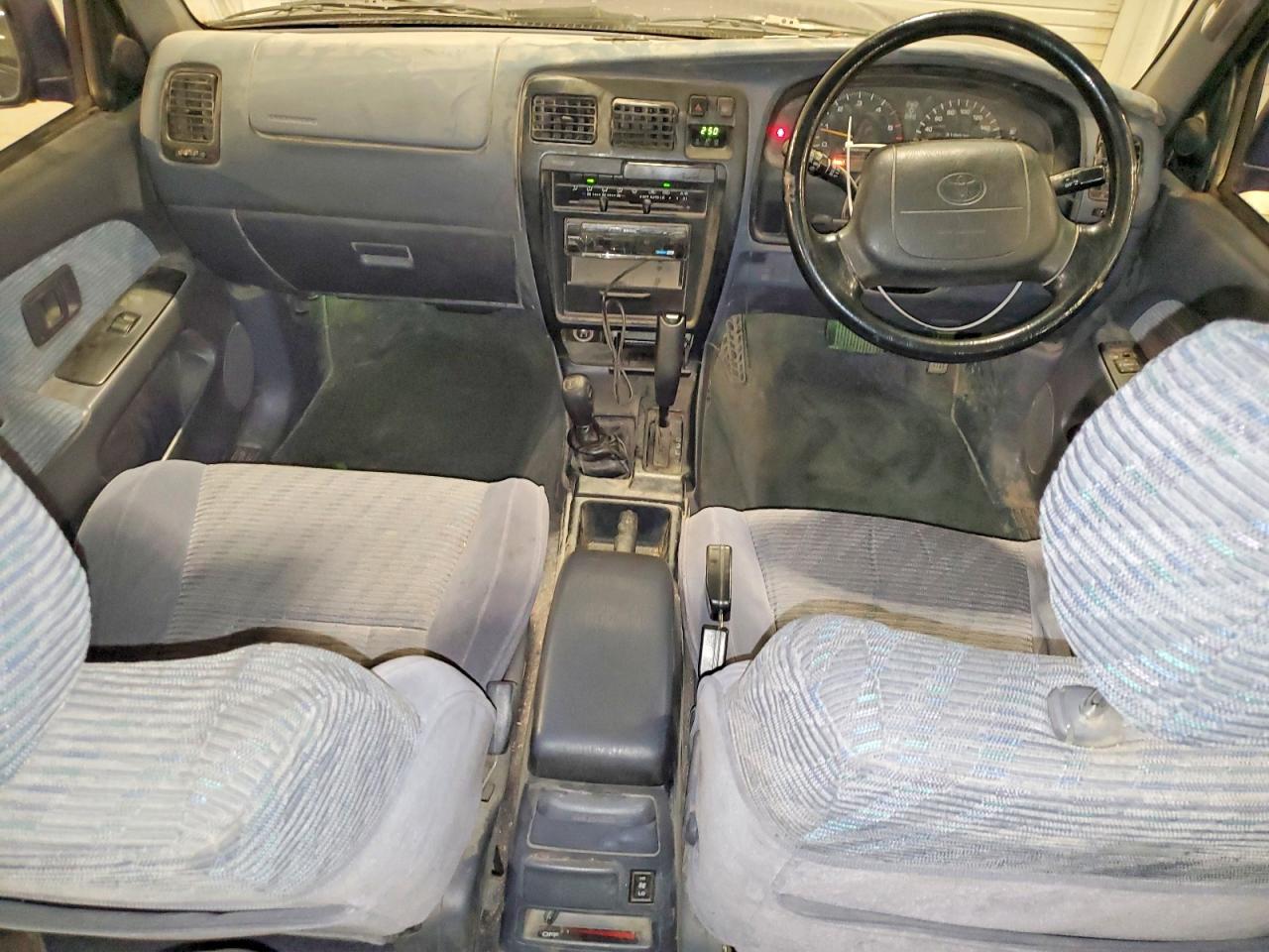 1996 Toyt Hilux Surf Blue vin: KZN1859002020