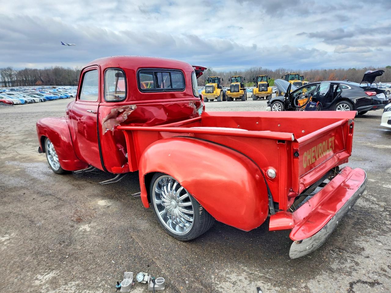 1953 Chevrolet C-series Red vin: LBA969859