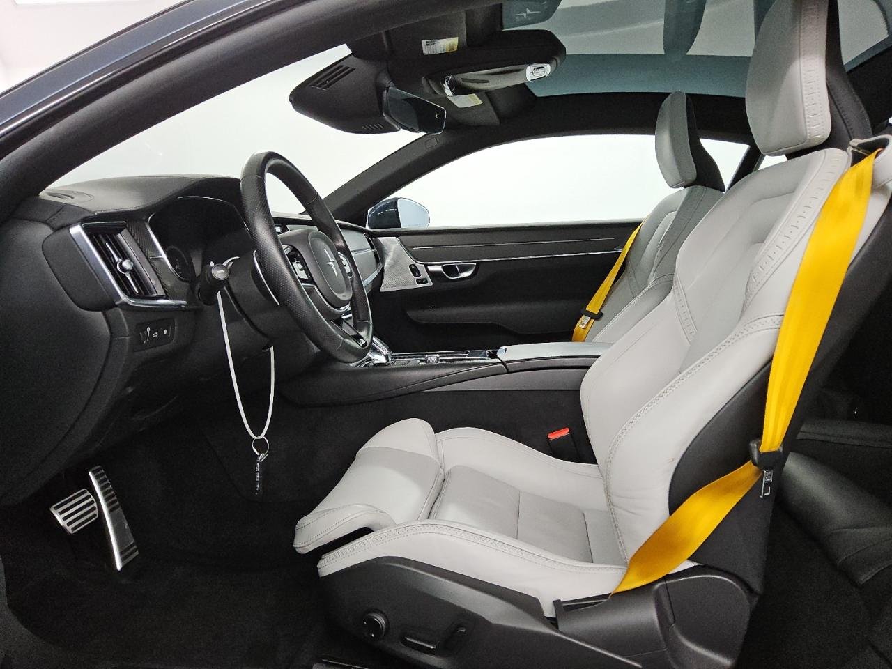 2021 Polestar 1    Blue vin: LPSBE0YL1MB001038